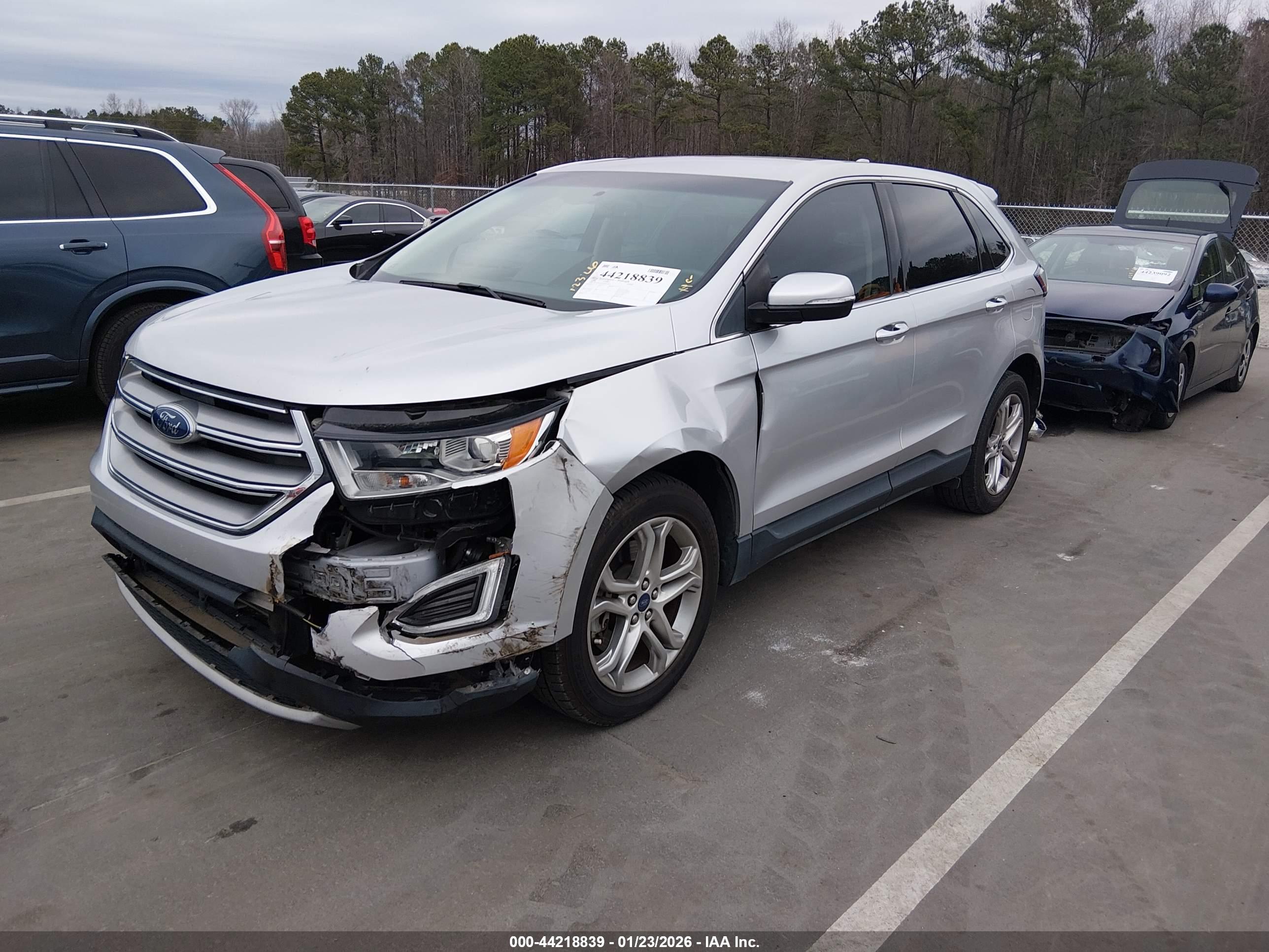 FORD EDGE image 2