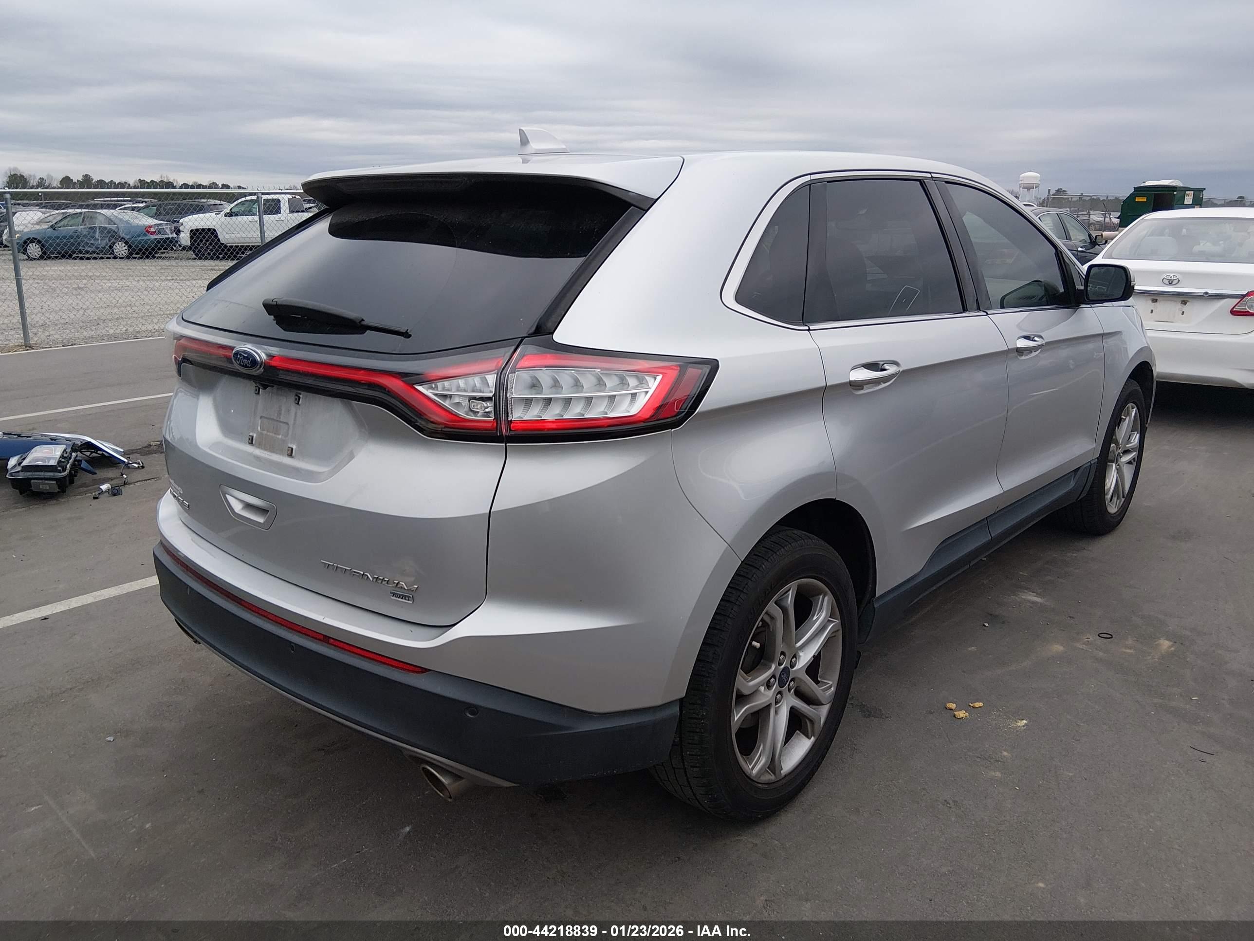 FORD EDGE image 4