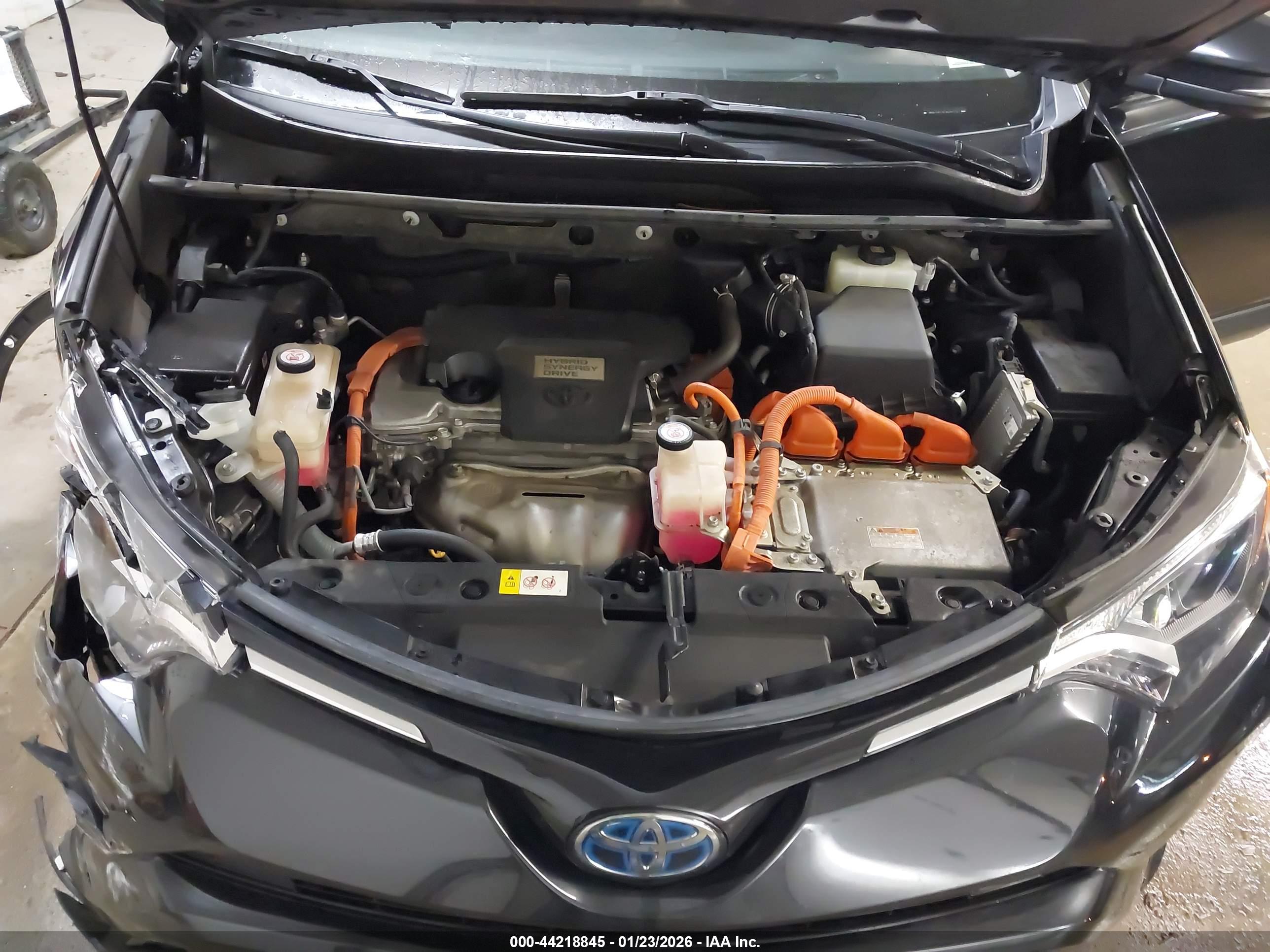 TOYOTA RAV4 image 10