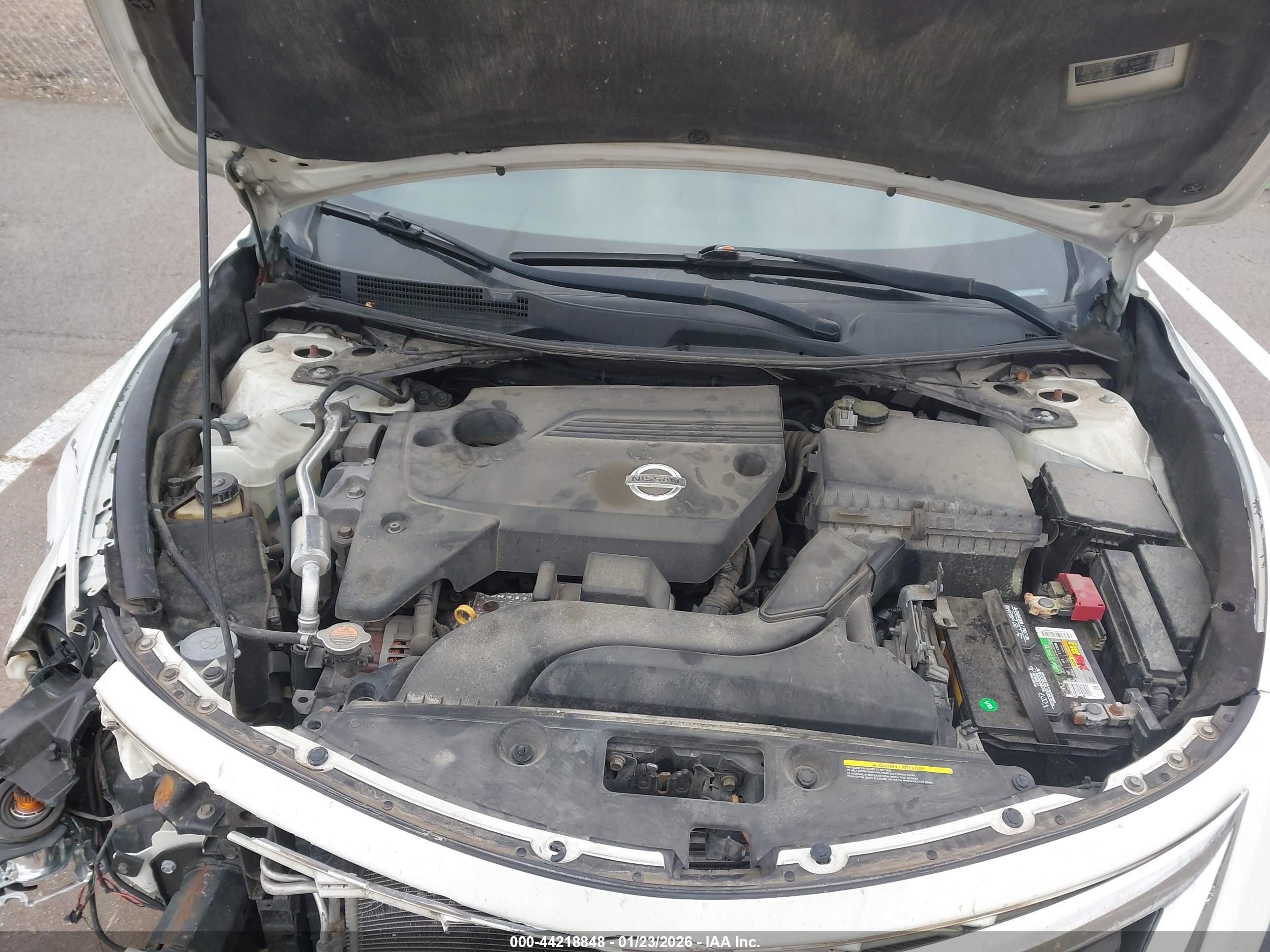 NISSAN ALTIMA image 10