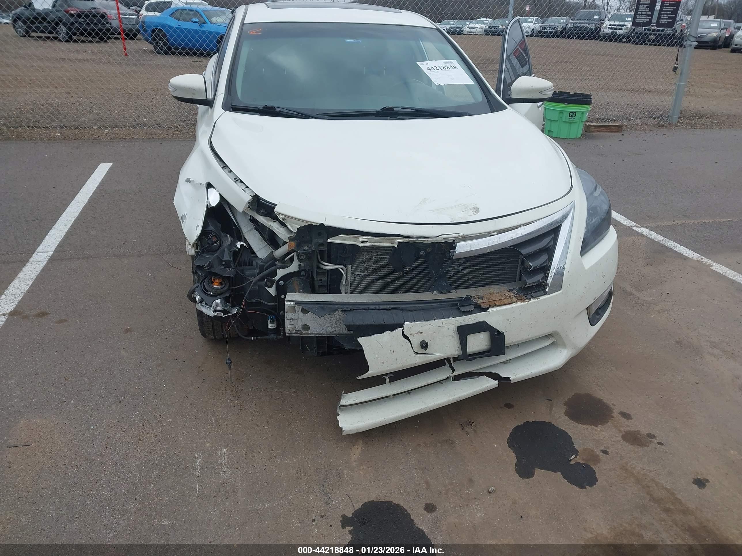 NISSAN ALTIMA image 6