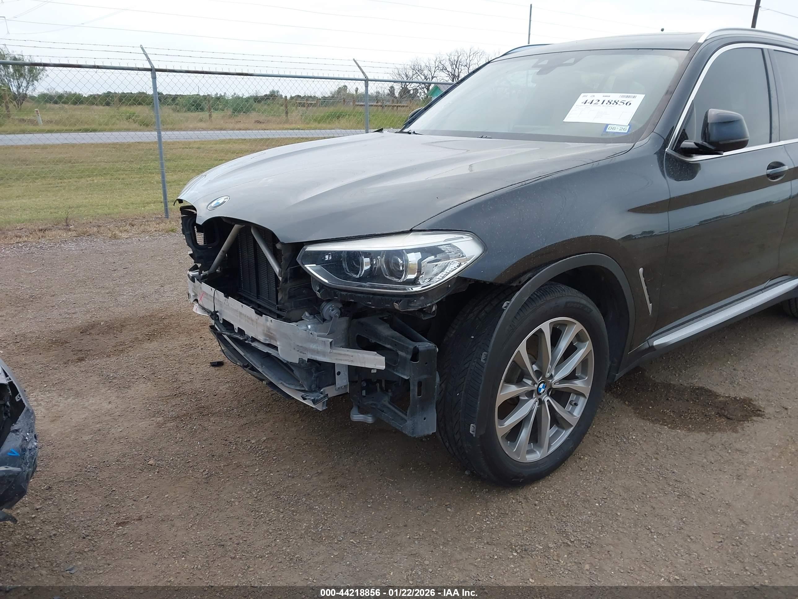 BMW X3 image 6