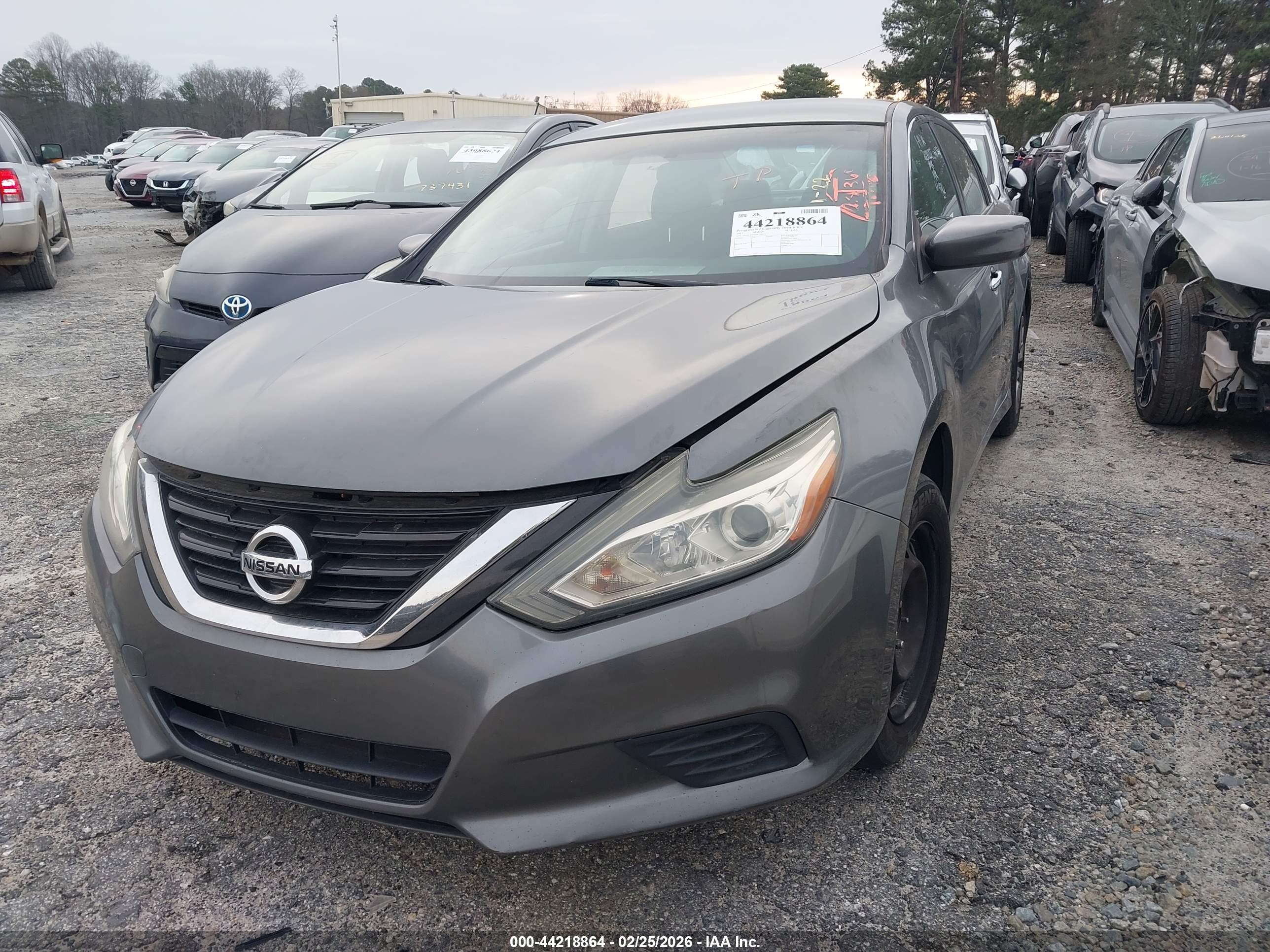 NISSAN ALTIMA image 6