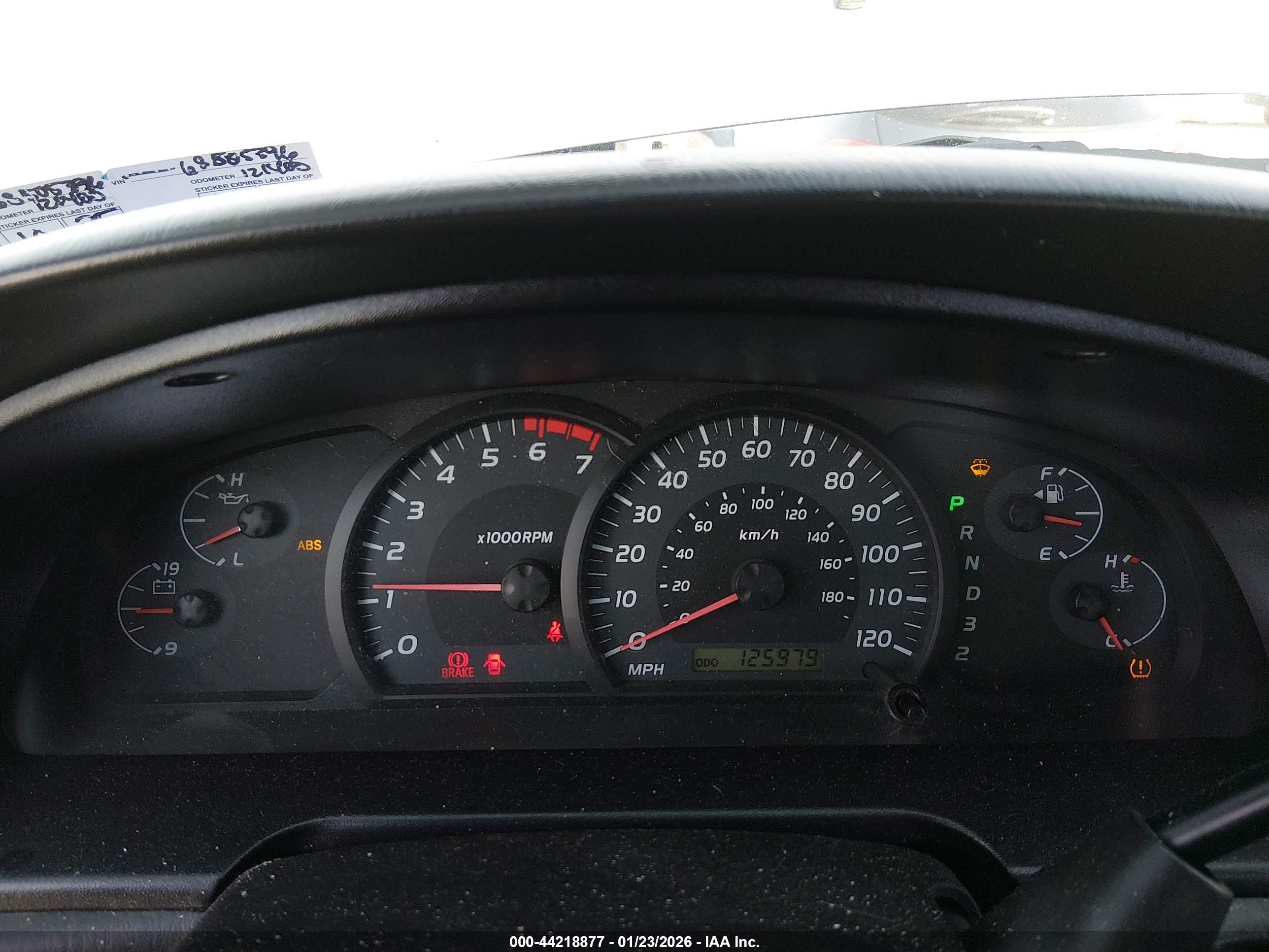 TOYOTA TUNDRA image 7
