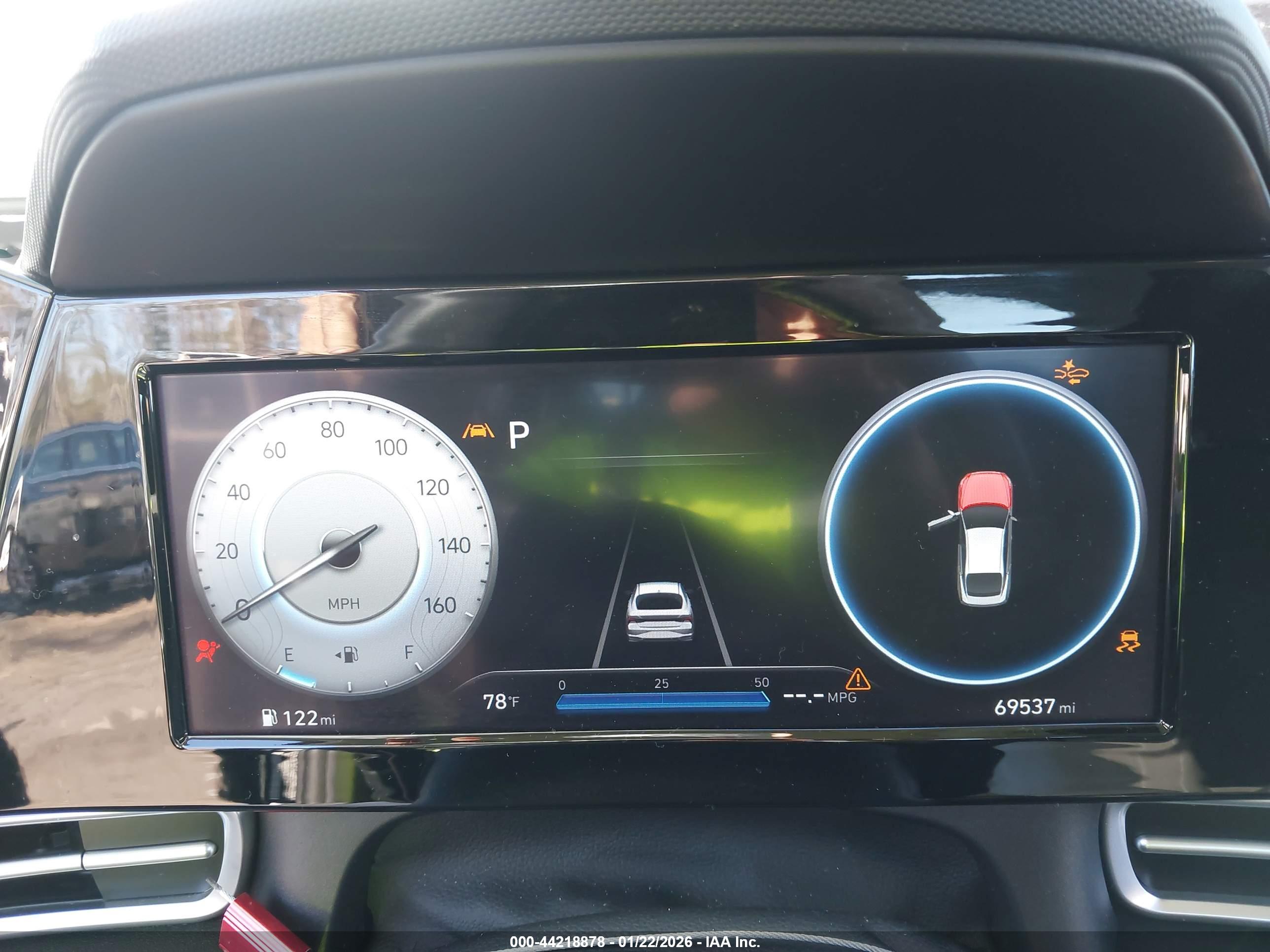 HYUNDAI ELANTRA image 7