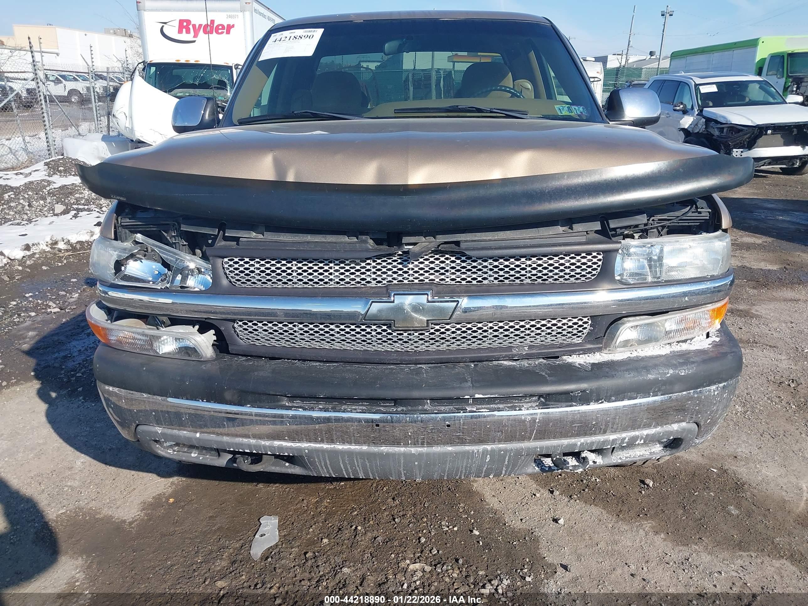 CHEVROLET SILVERADO image 6