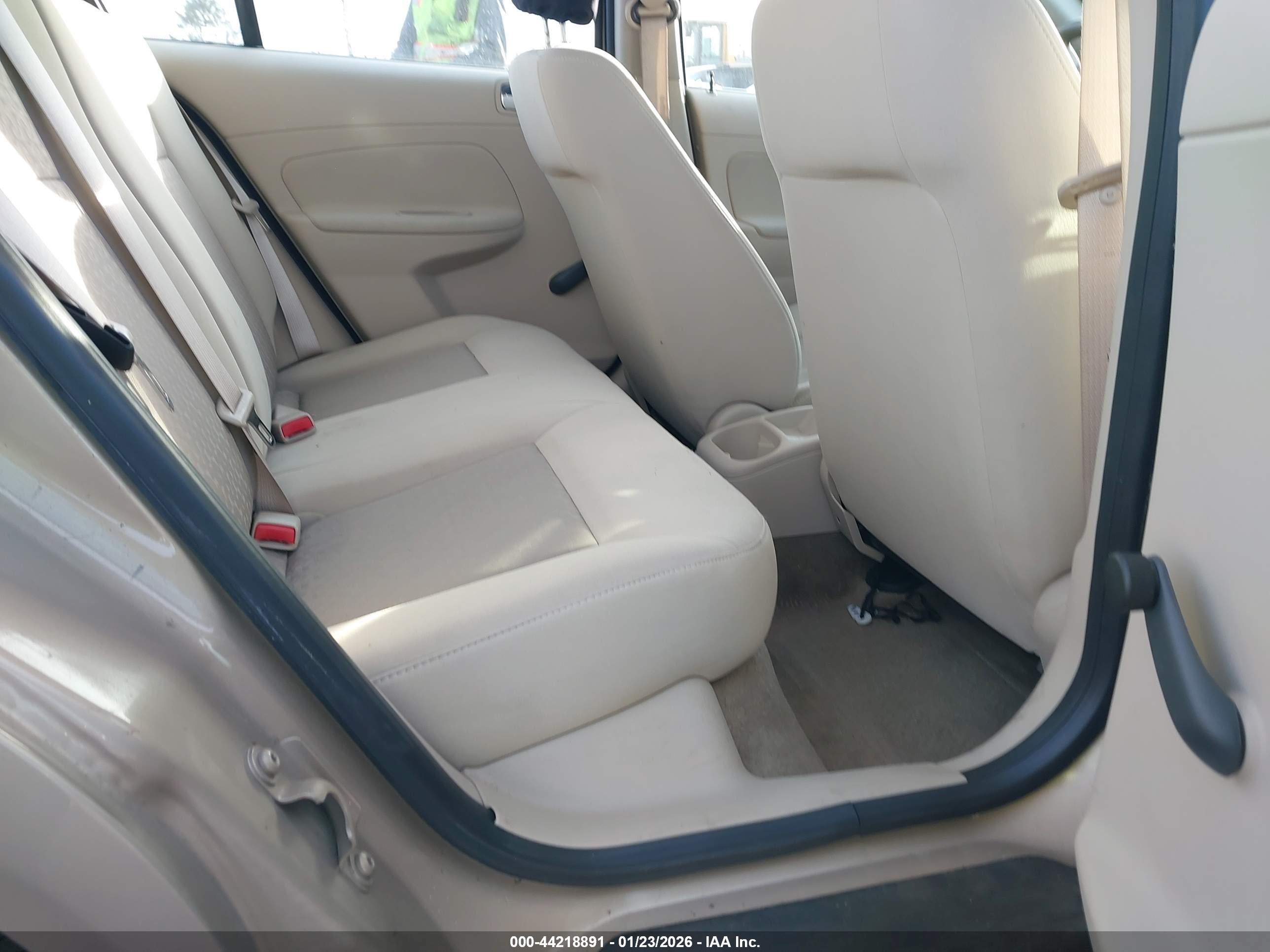 CHEVROLET COBALT image 8
