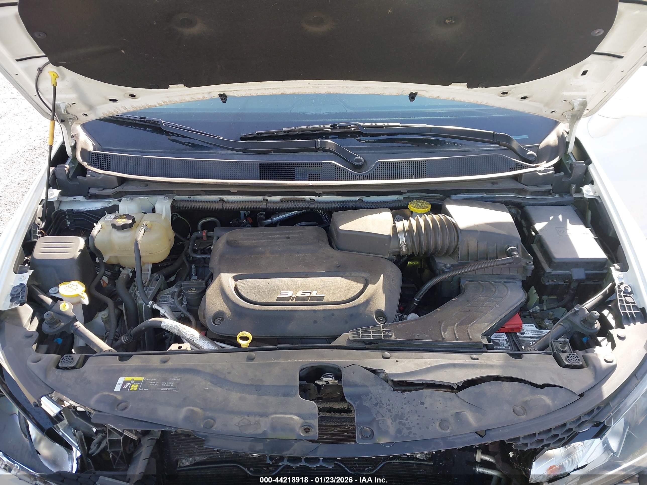 CHRYSLER PACIFICA image 10