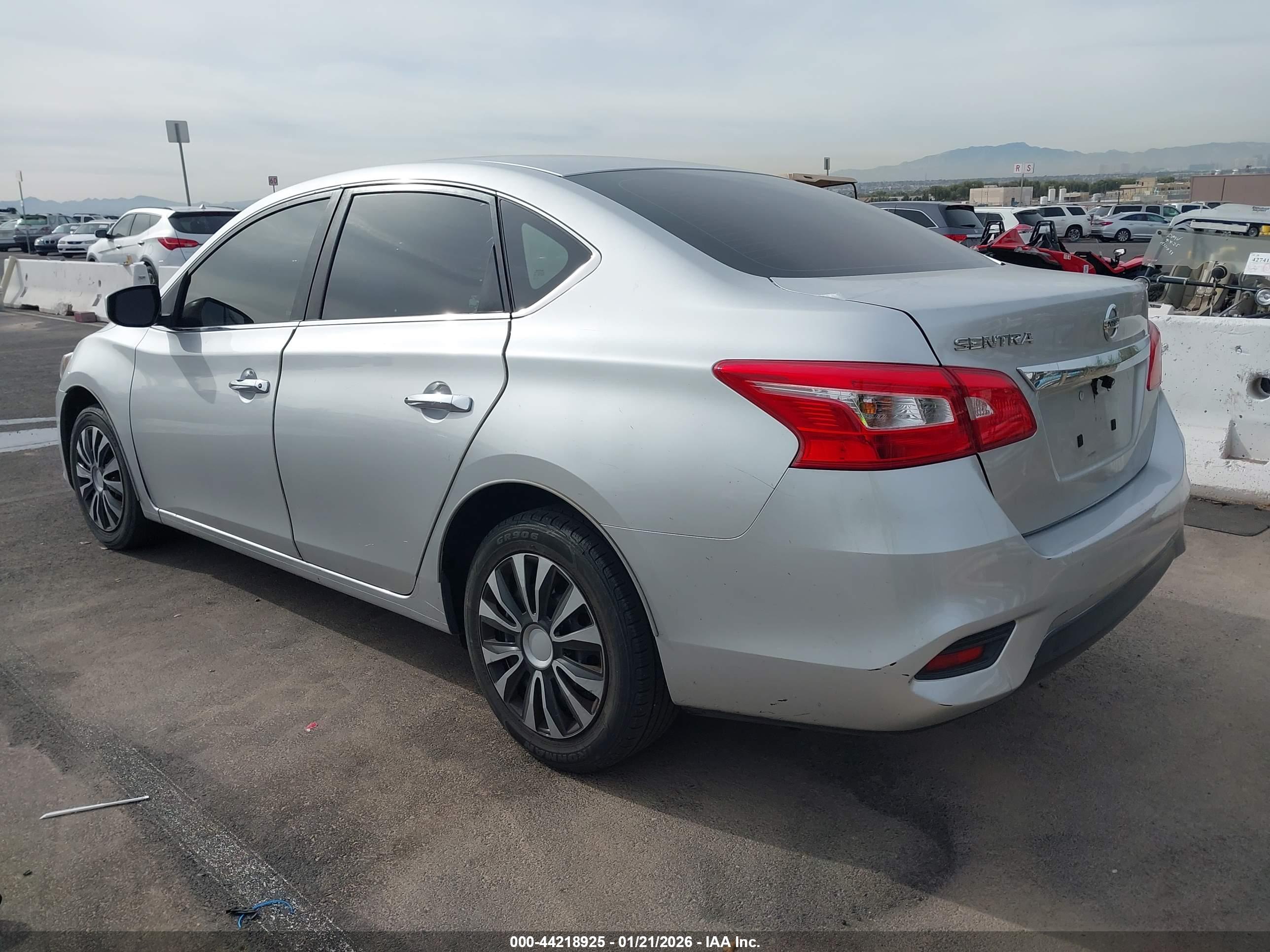 NISSAN SENTRA image 3