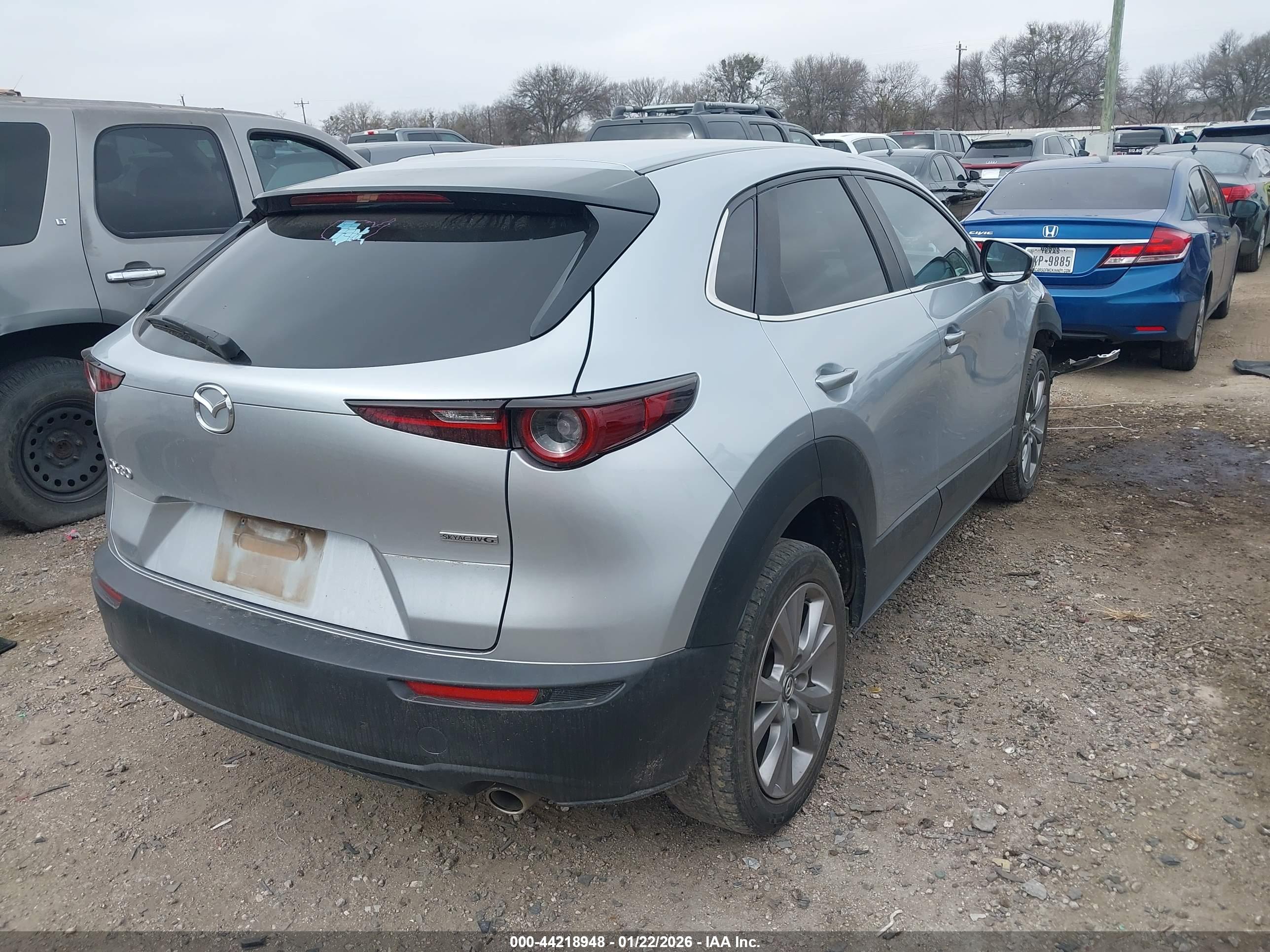 MAZDA CX-30 image 4