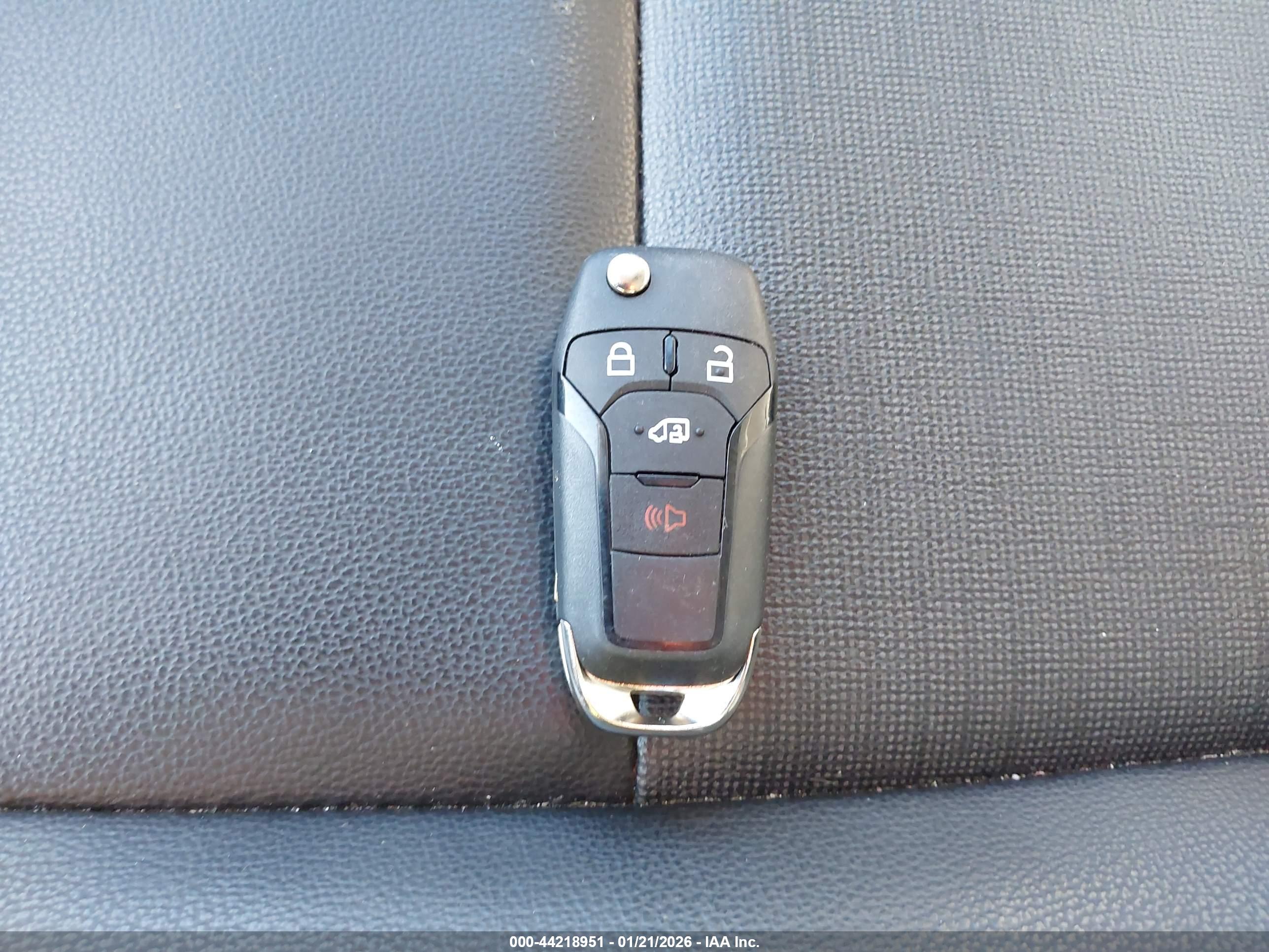 FORD TRANSIT-250 image 11