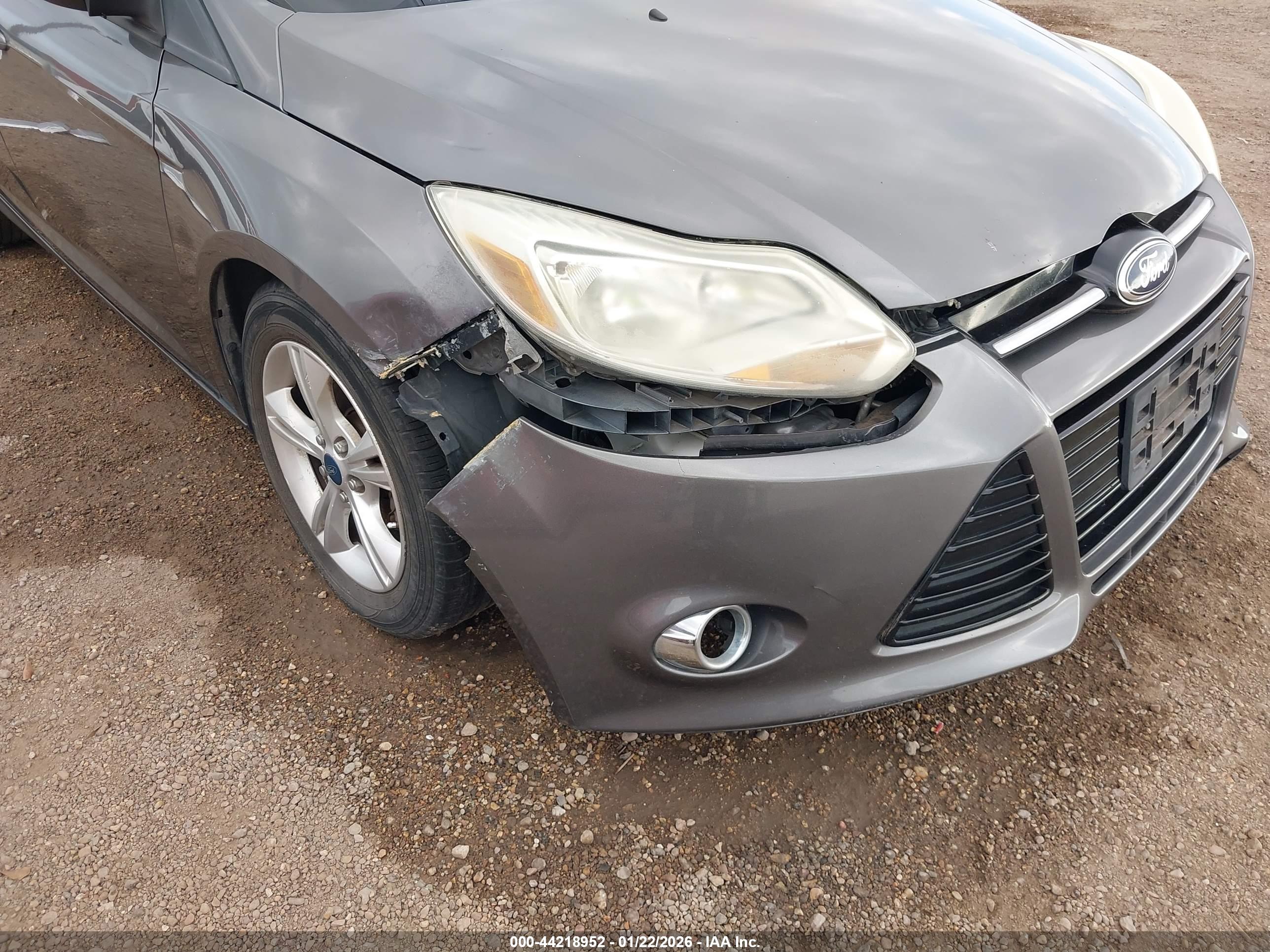 FORD FOCUS image 6