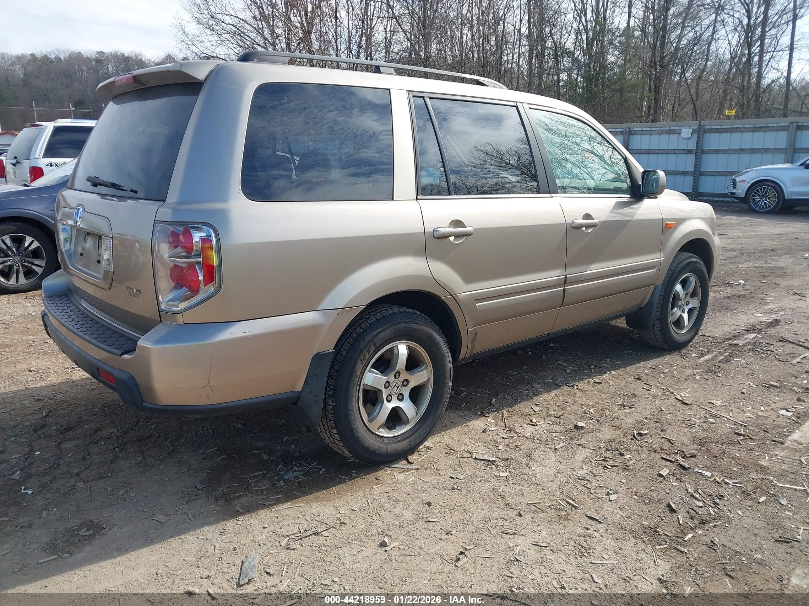 HONDA PILOT image 4