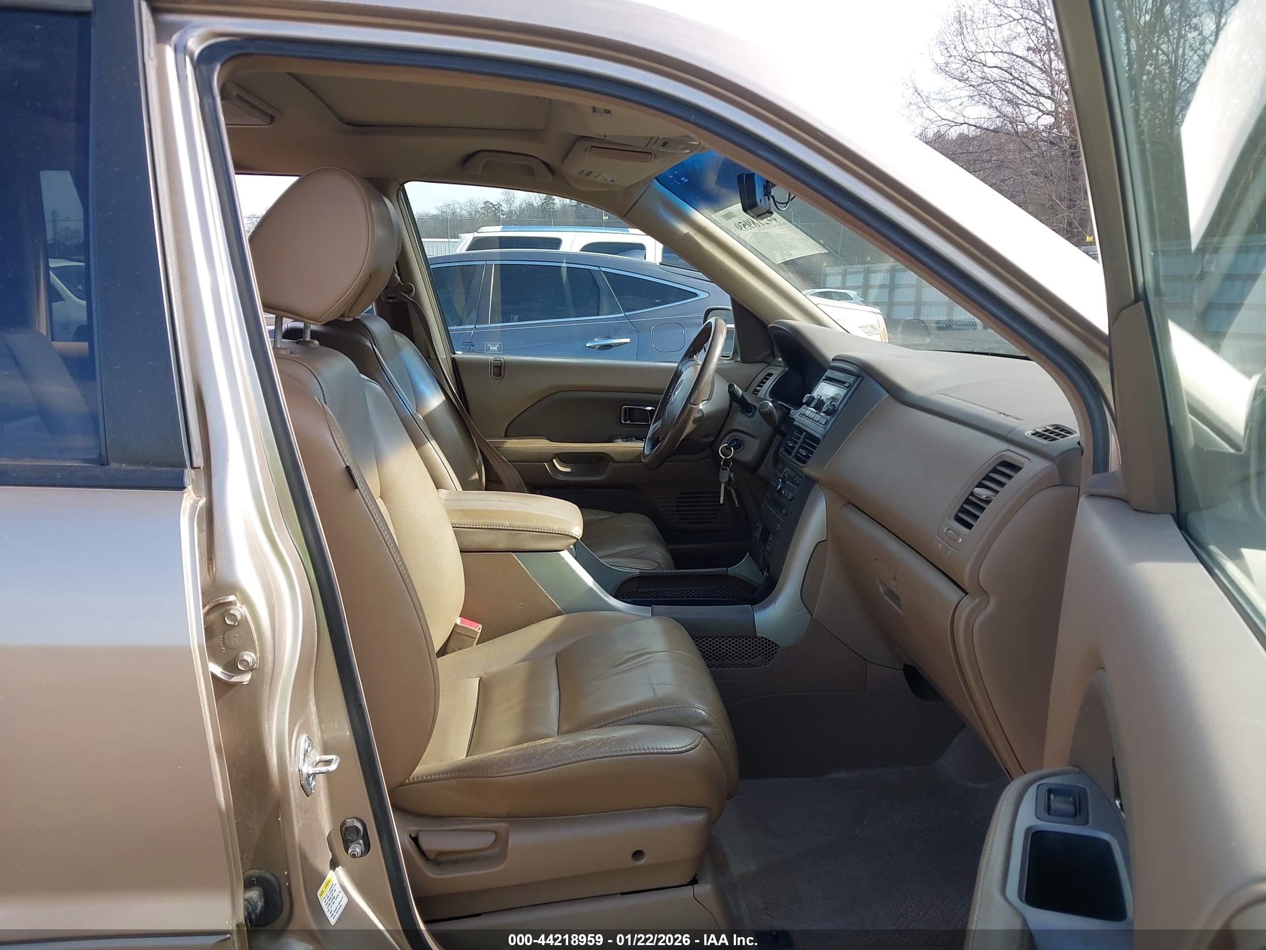 HONDA PILOT image 5