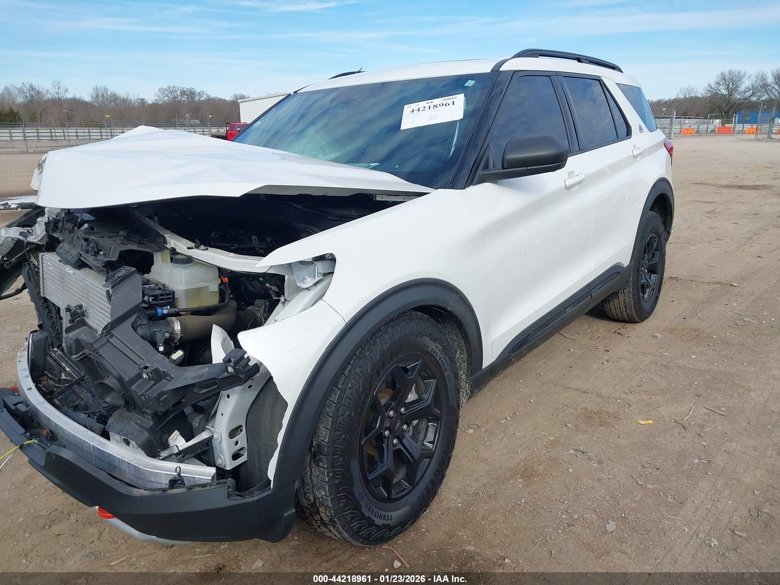 FORD EXPLORER image 2
