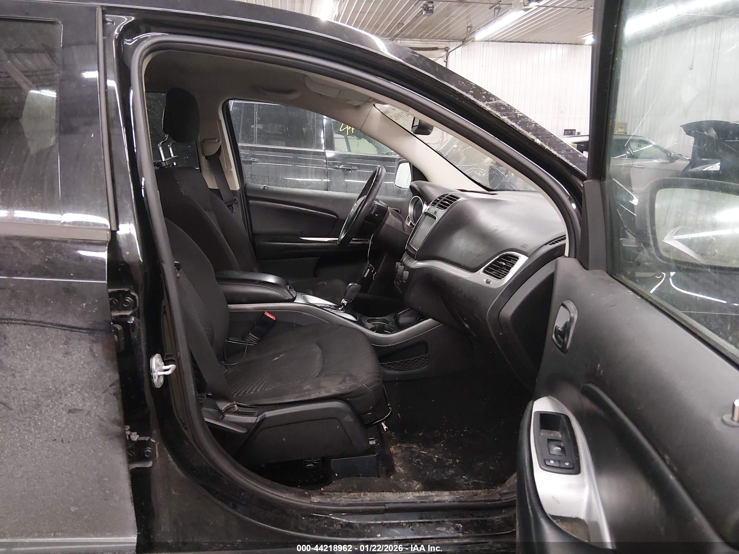 DODGE JOURNEY image 5