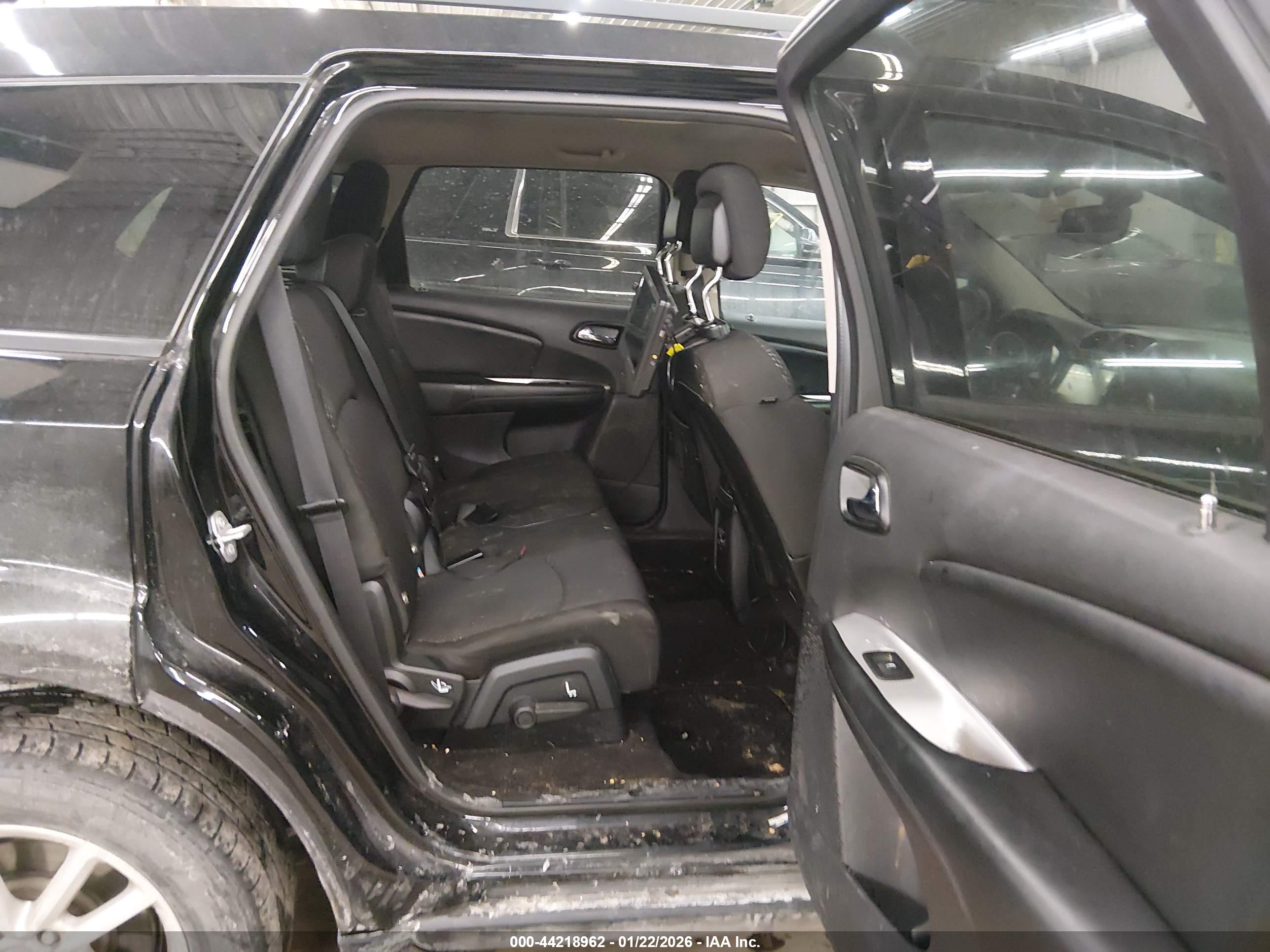 DODGE JOURNEY image 8
