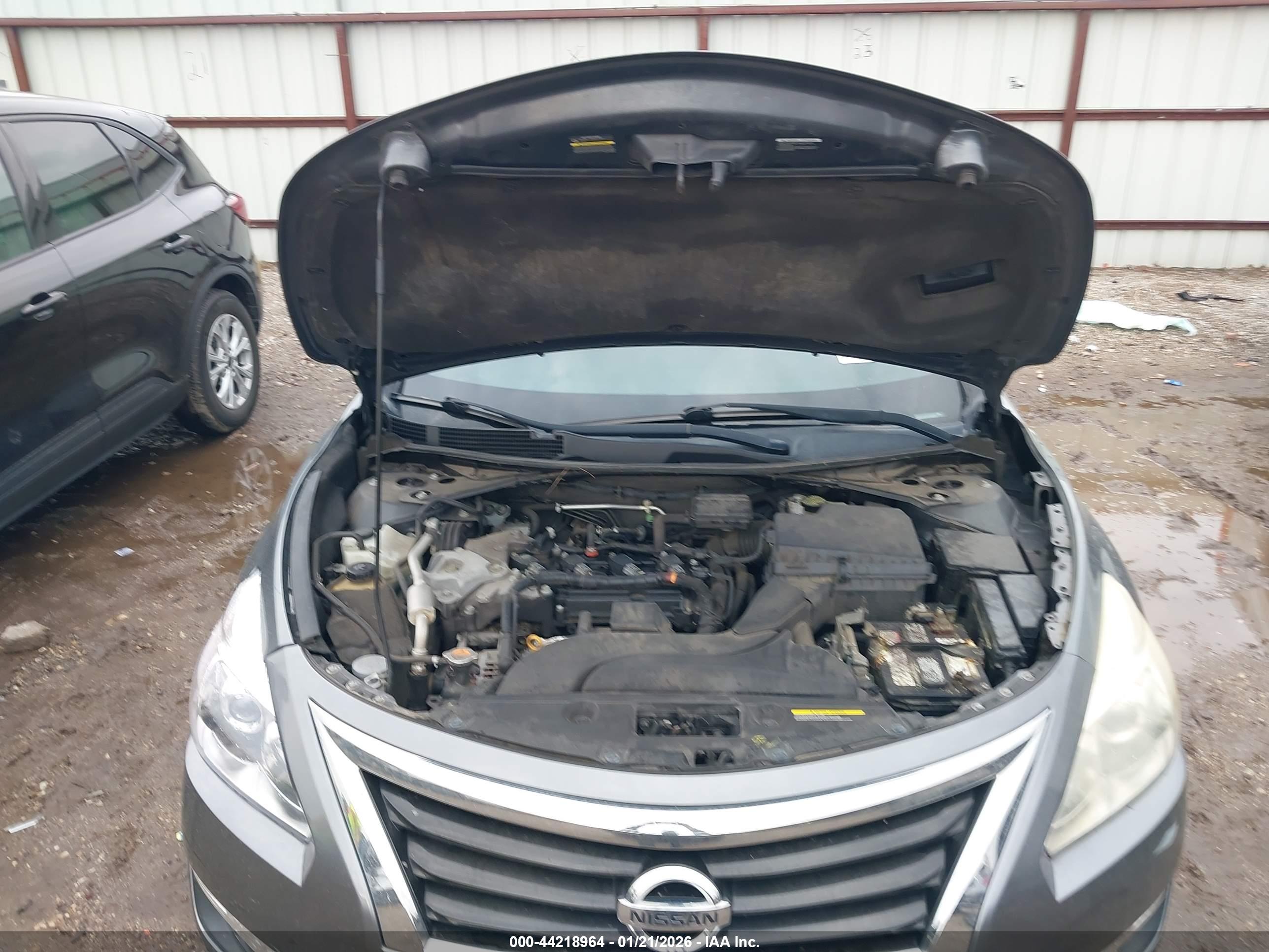 NISSAN ALTIMA image 10