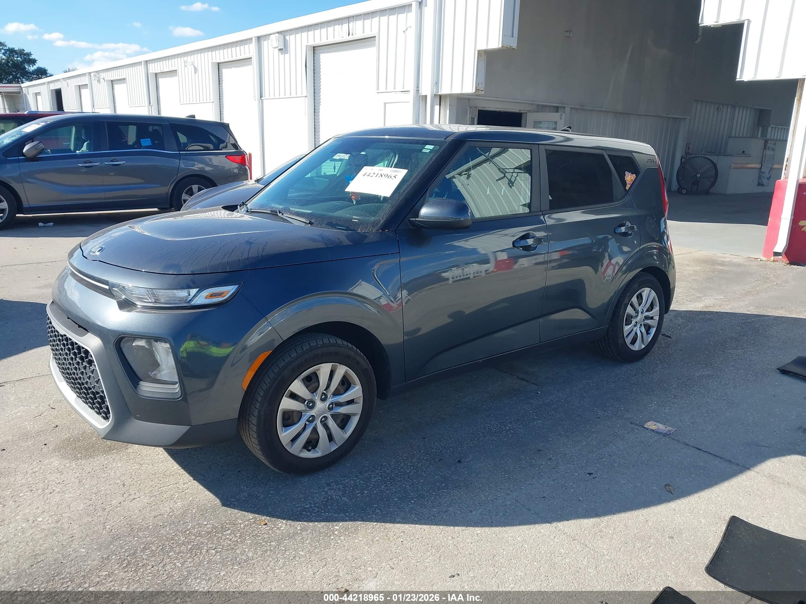 KIA SOUL image 2