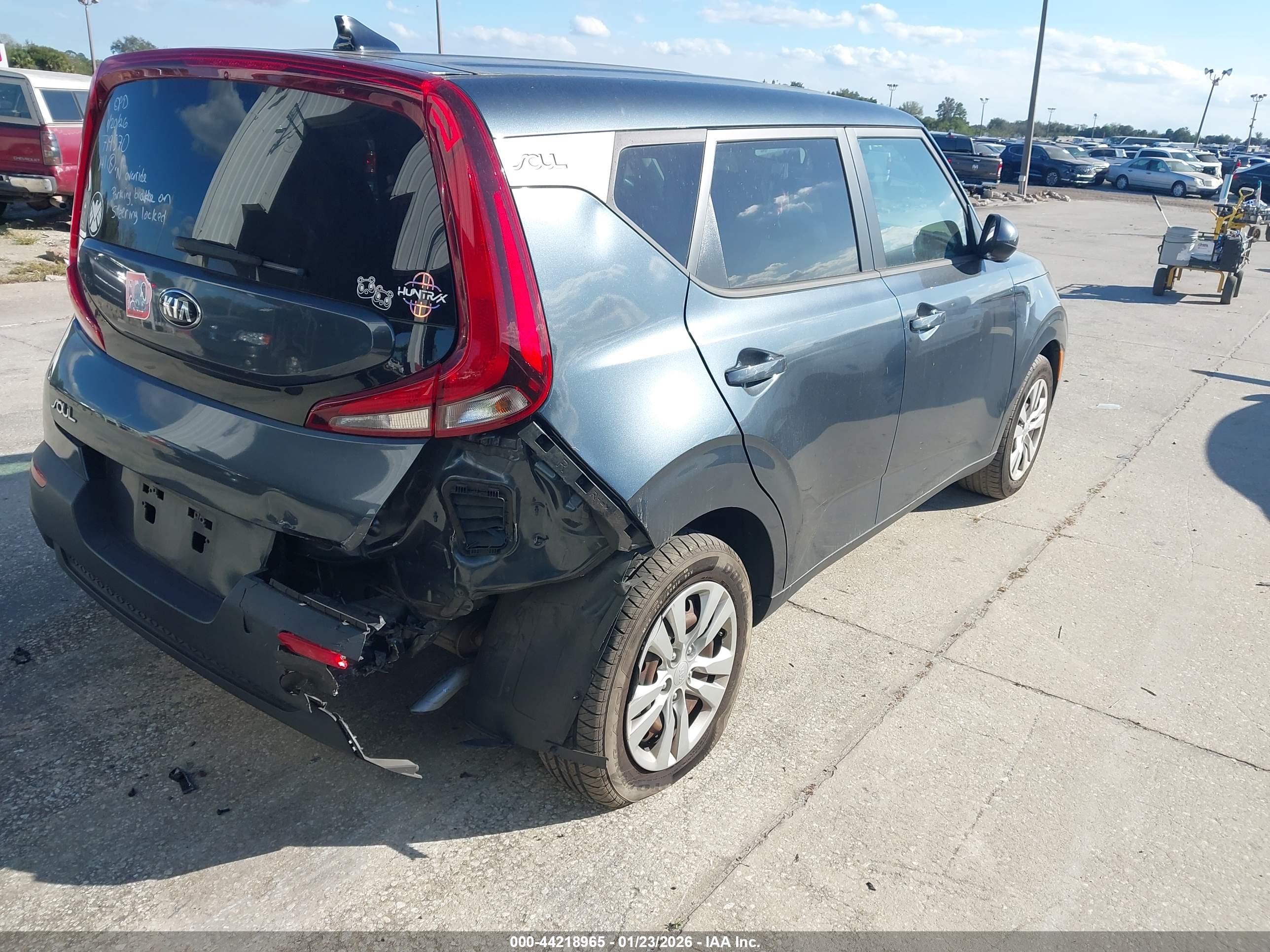 KIA SOUL image 4