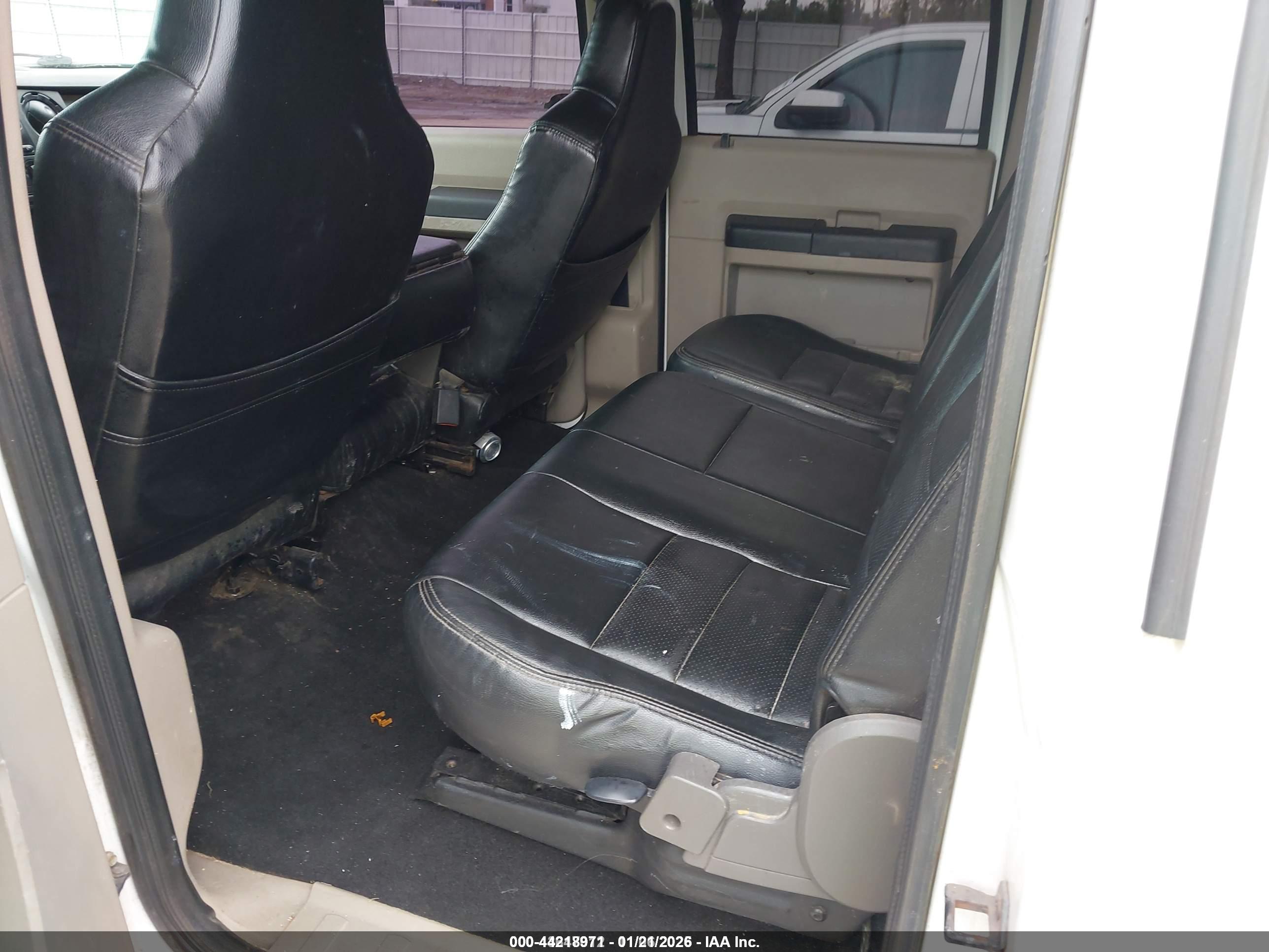 FORD F-350 image 8