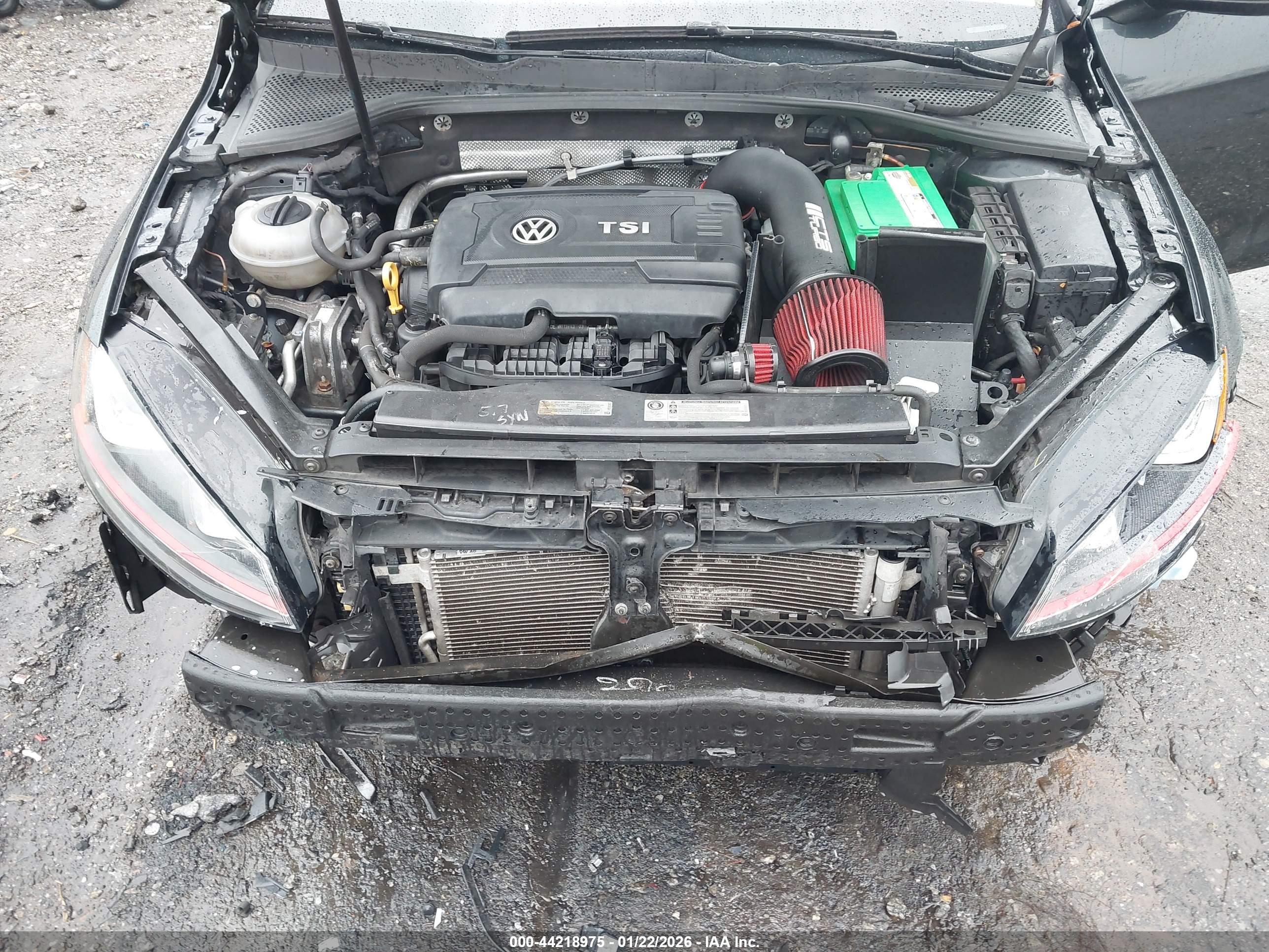 VOLKSWAGEN GOLF image 10