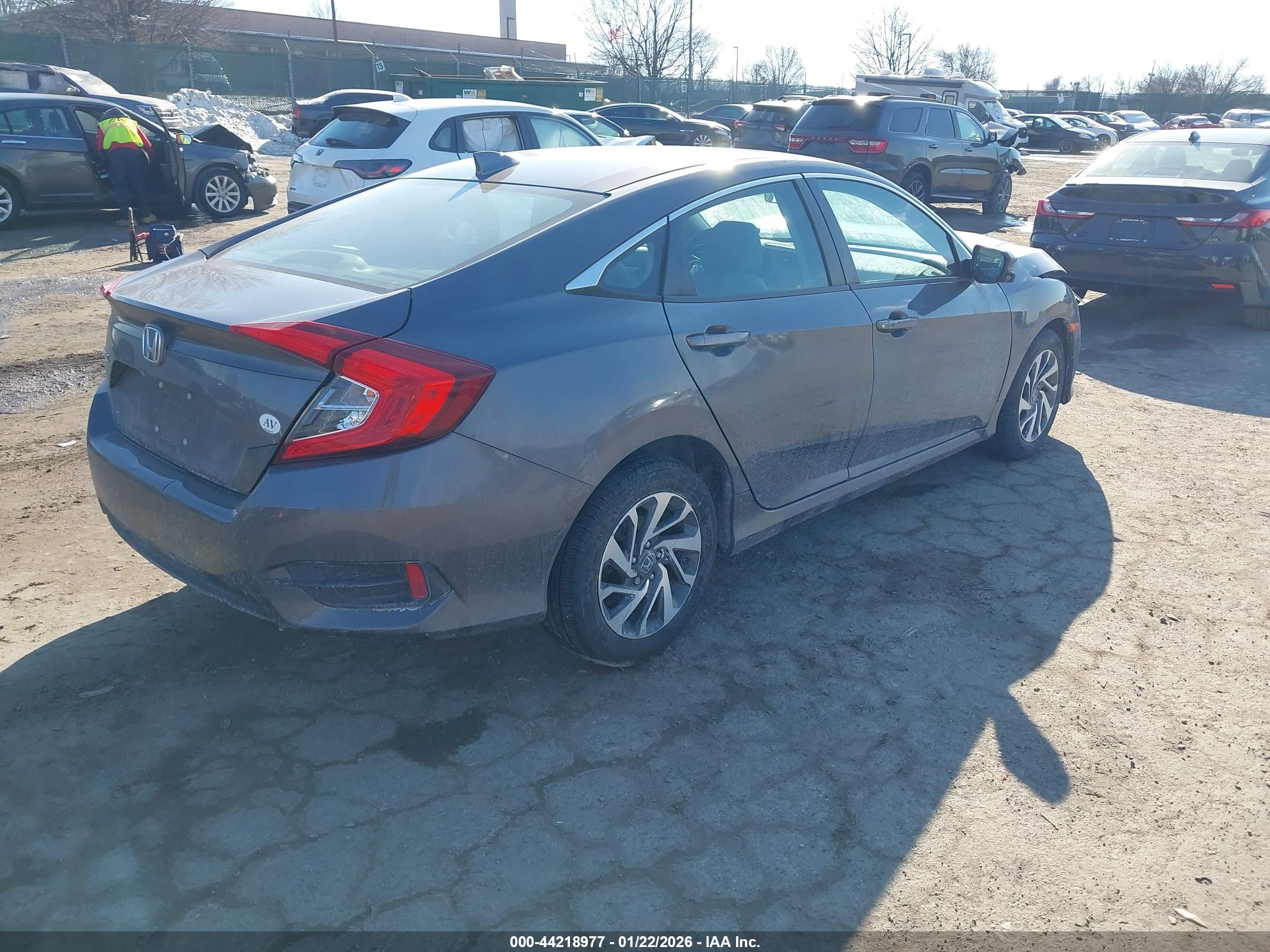 HONDA CIVIC image 4