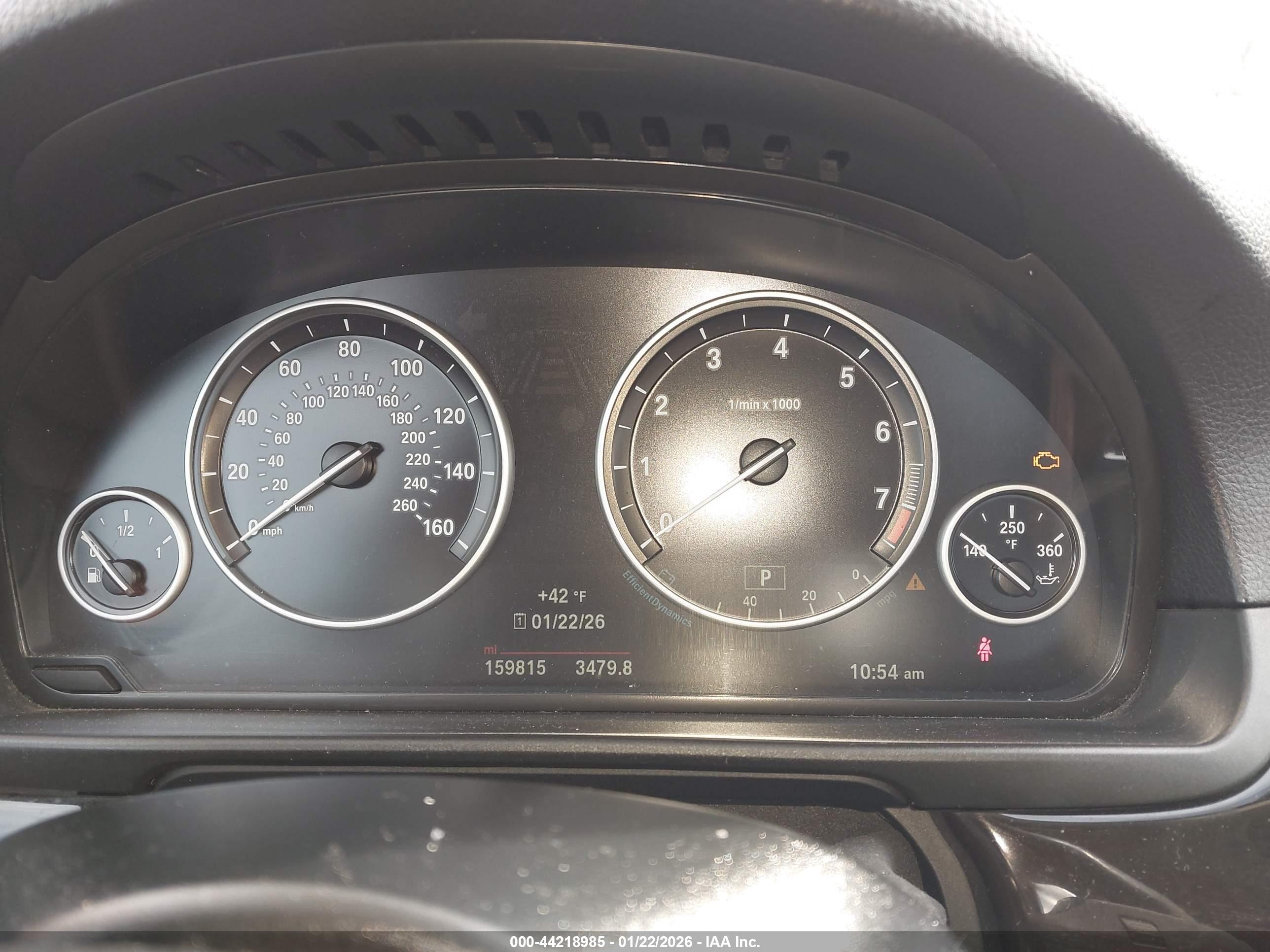 BMW 528I image 7