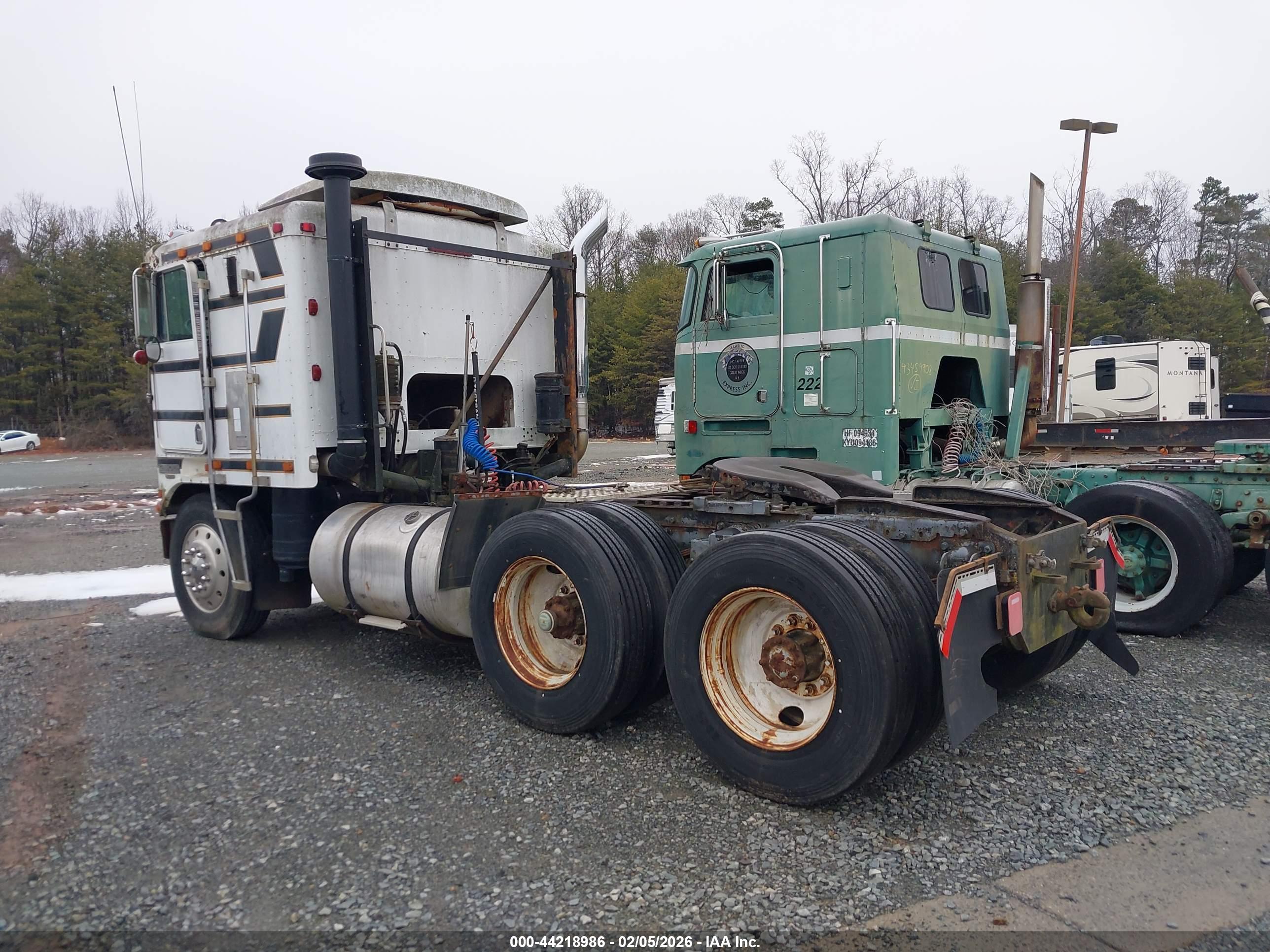 KENWORTH COE image 3