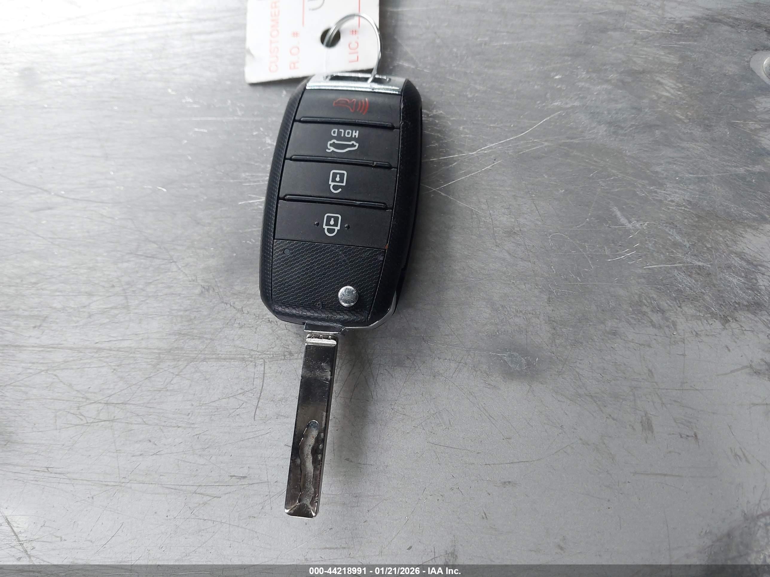 KIA RIO image 11
