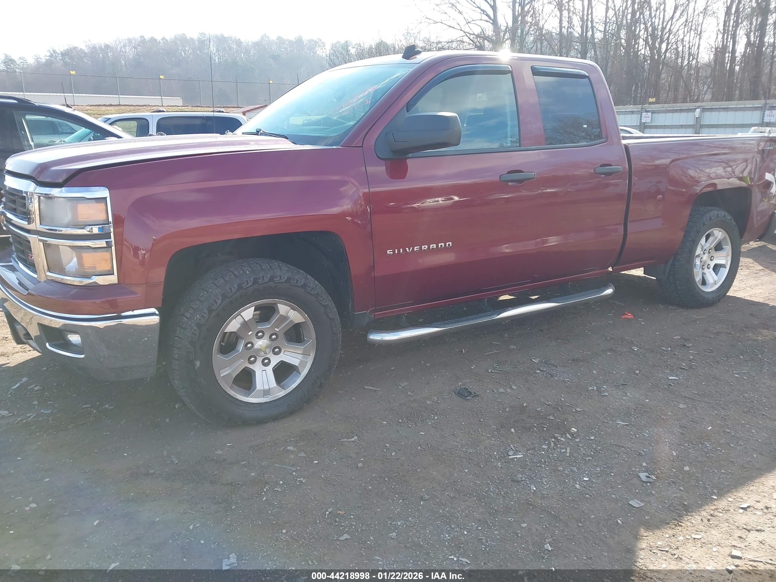 CHEVROLET SILVERADO image 2
