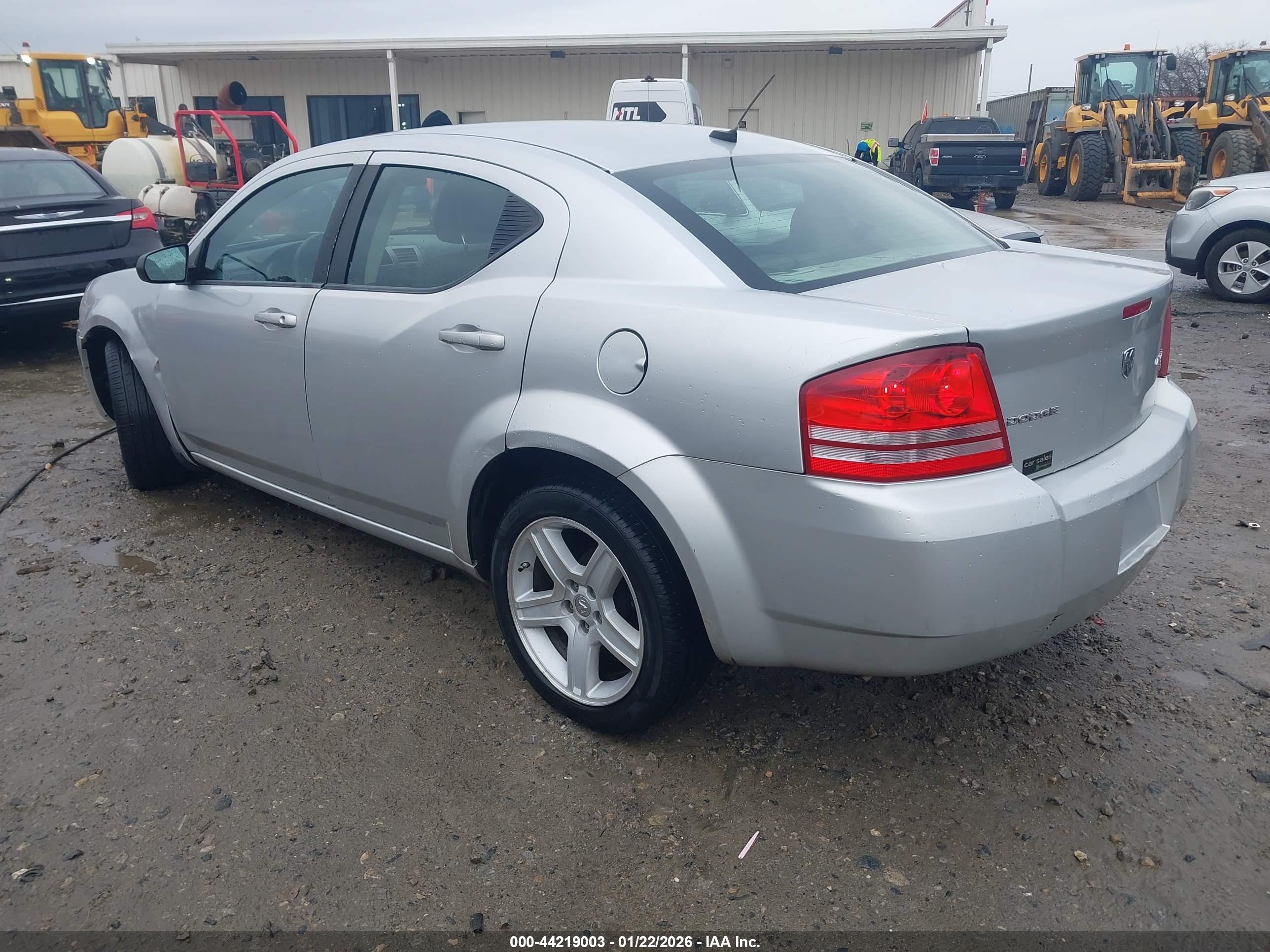 DODGE AVENGER image 3