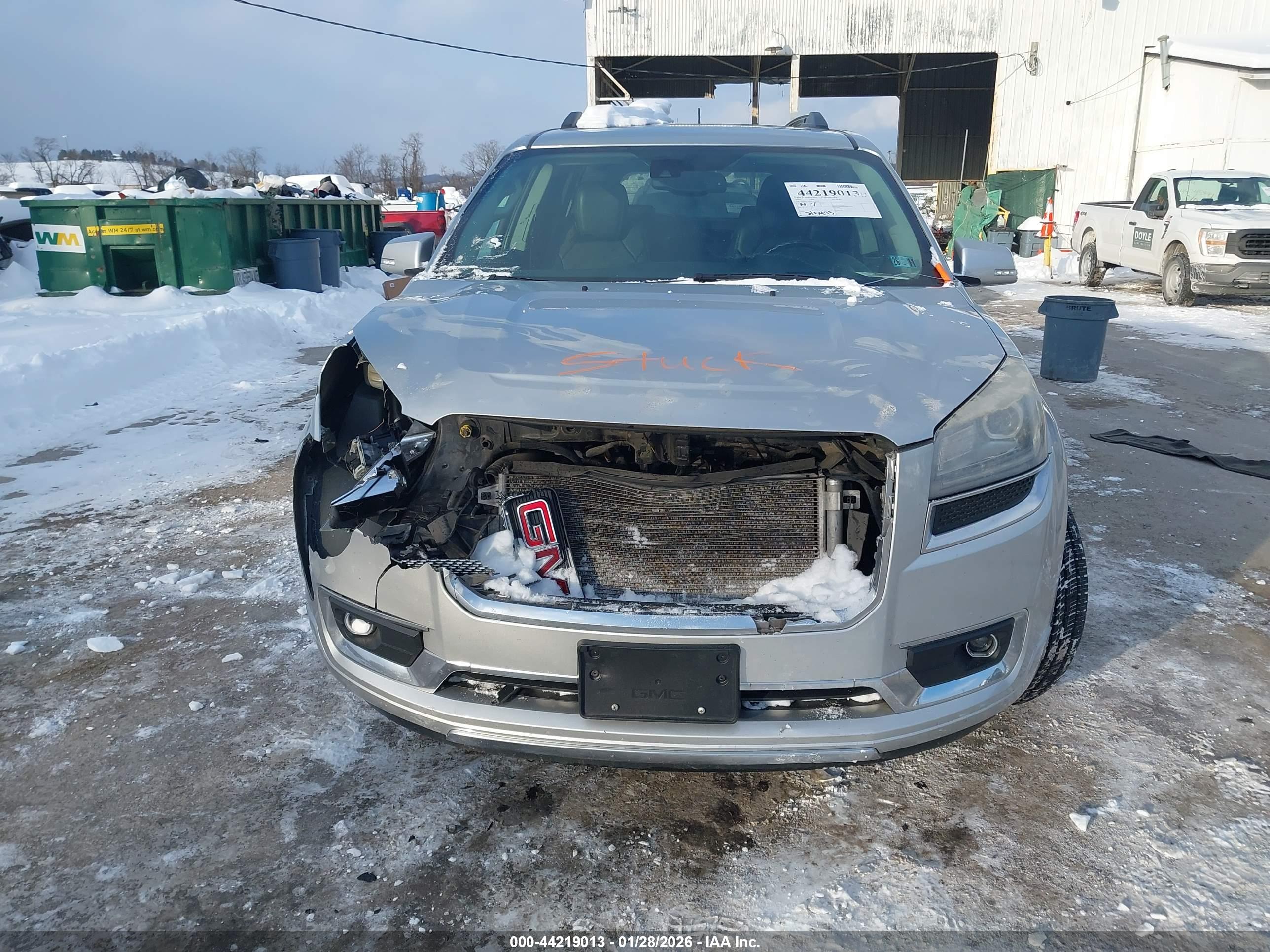 GMC ACADIA image 6