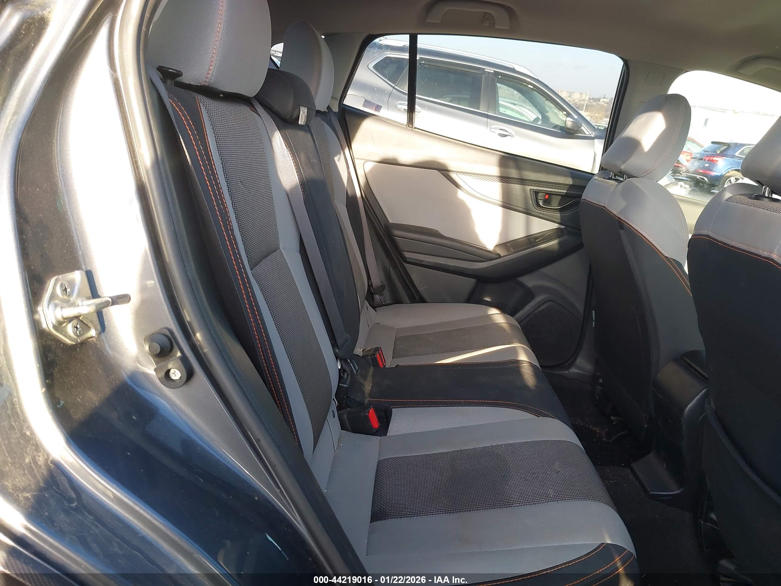 SUBARU CROSSTREK image 8