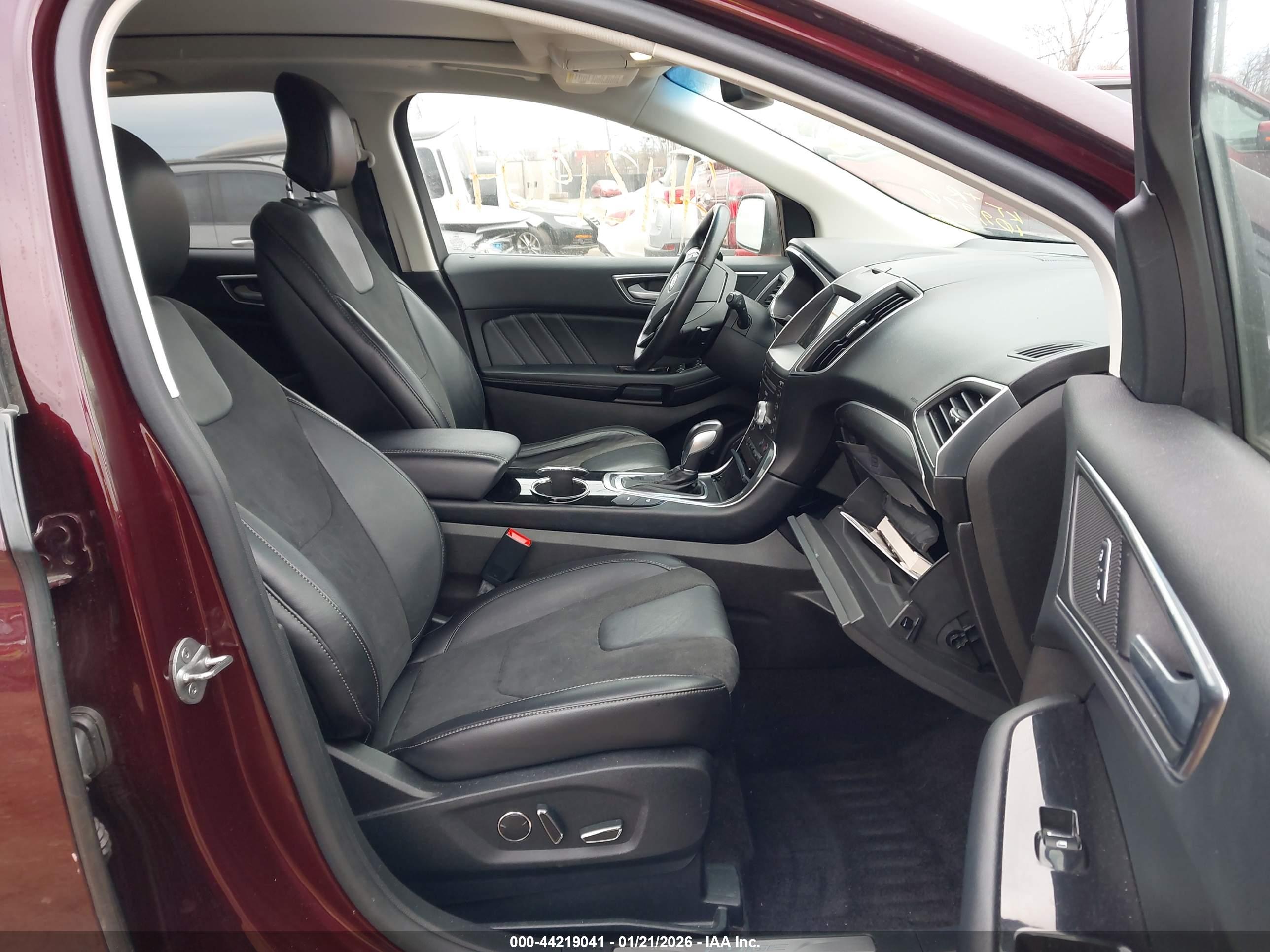 FORD EDGE image 5
