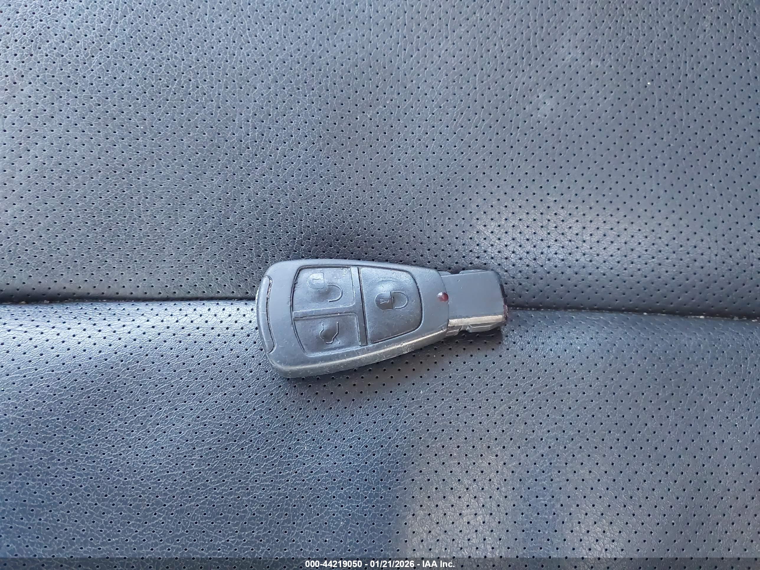 MERCEDES-BENZ CL image 11