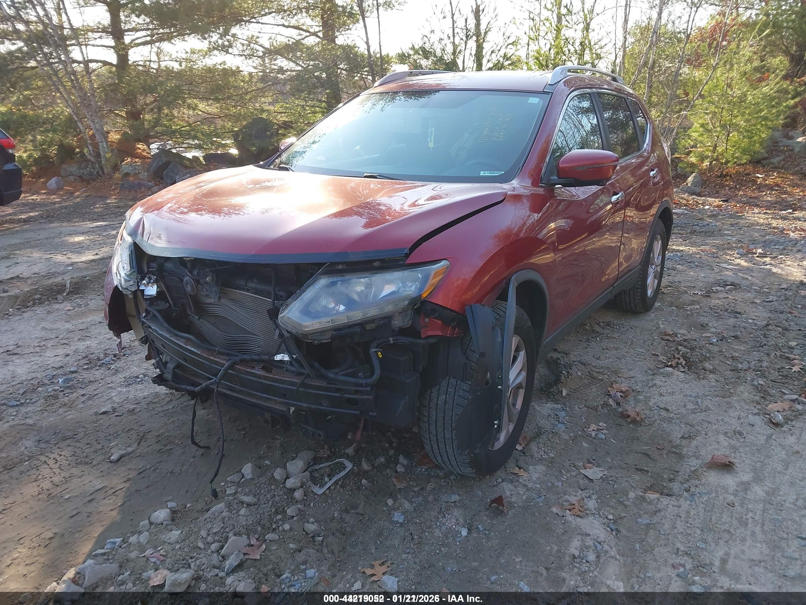 NISSAN ROGUE image 2