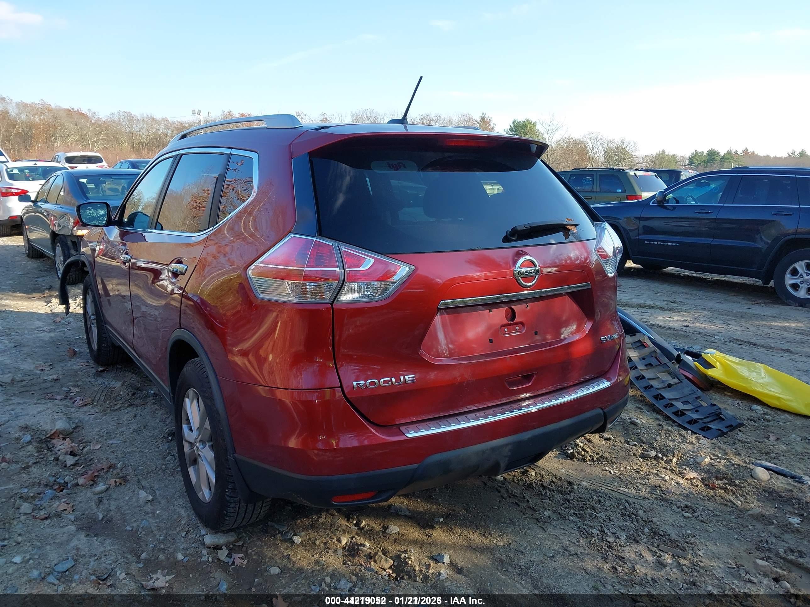 NISSAN ROGUE image 3