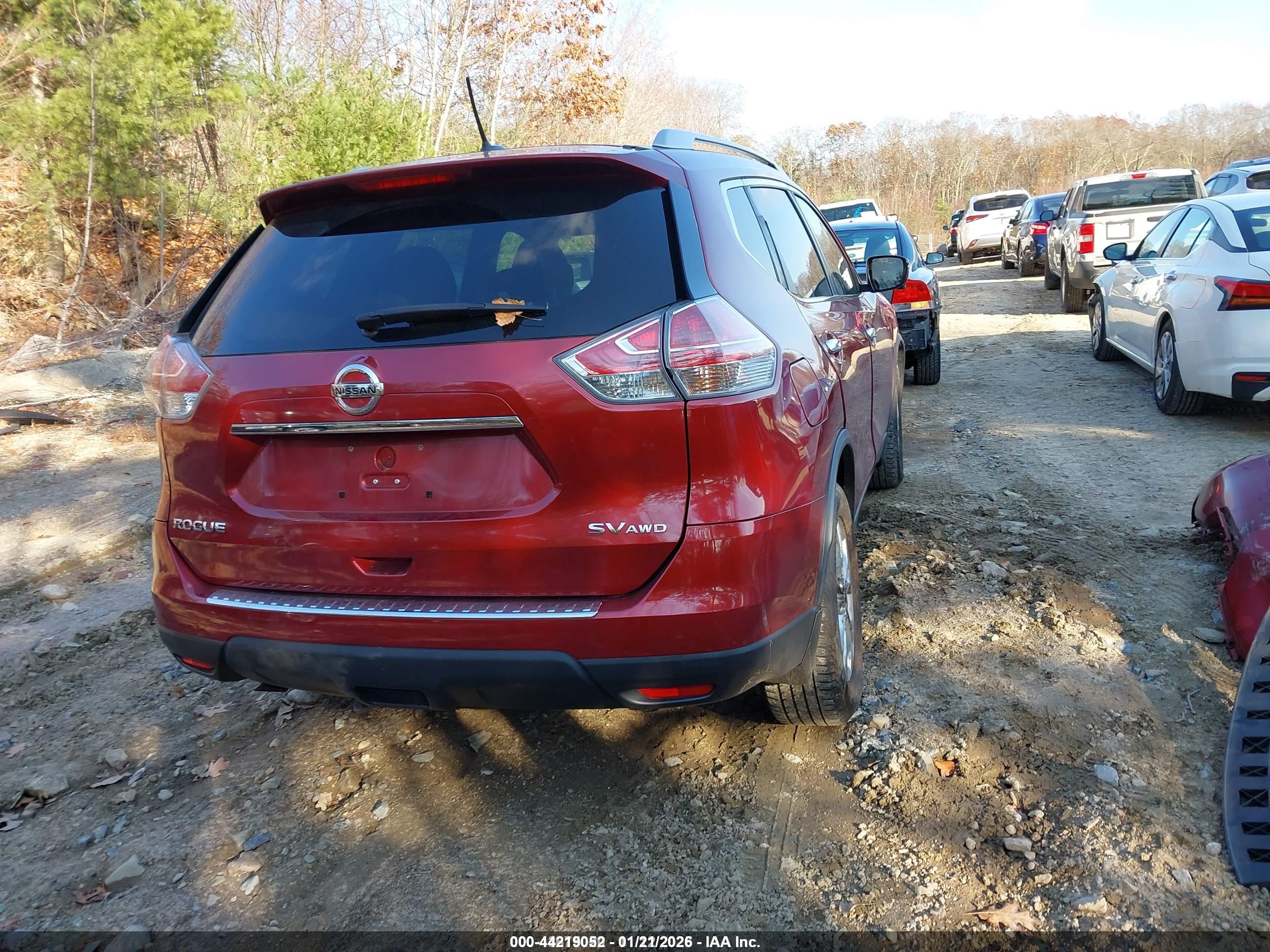 NISSAN ROGUE image 4