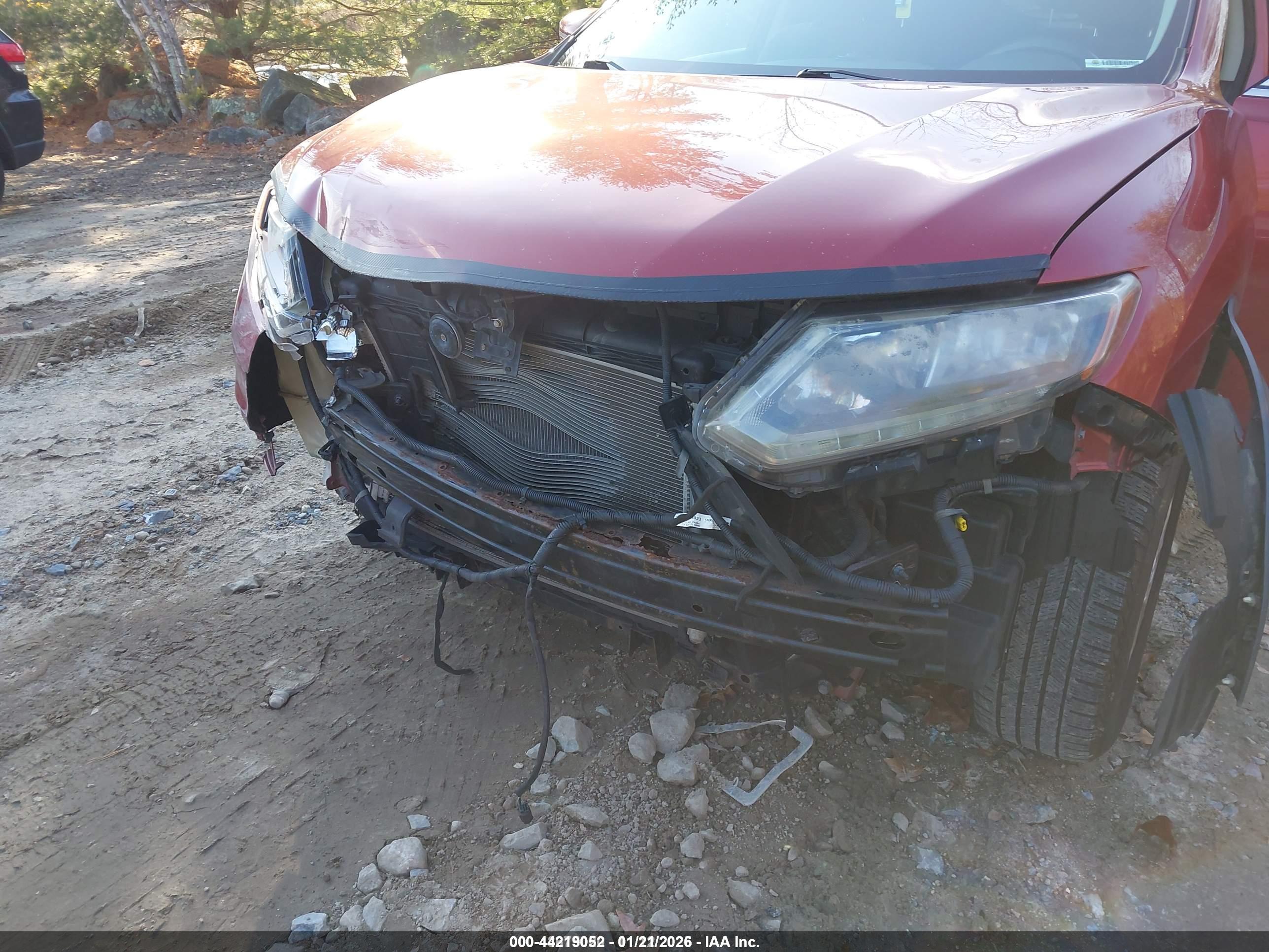 NISSAN ROGUE image 6