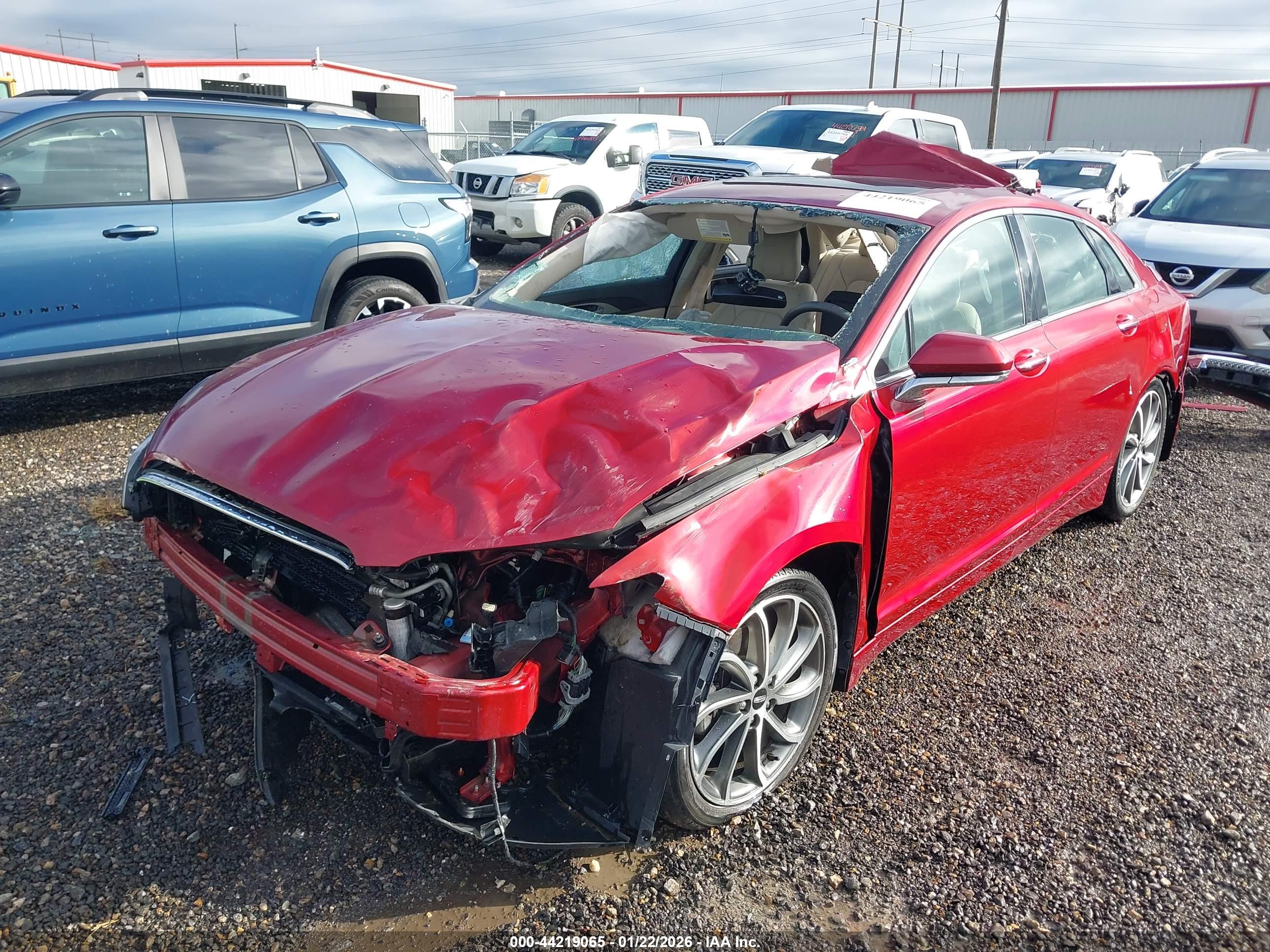 LINCOLN MKZ image 2