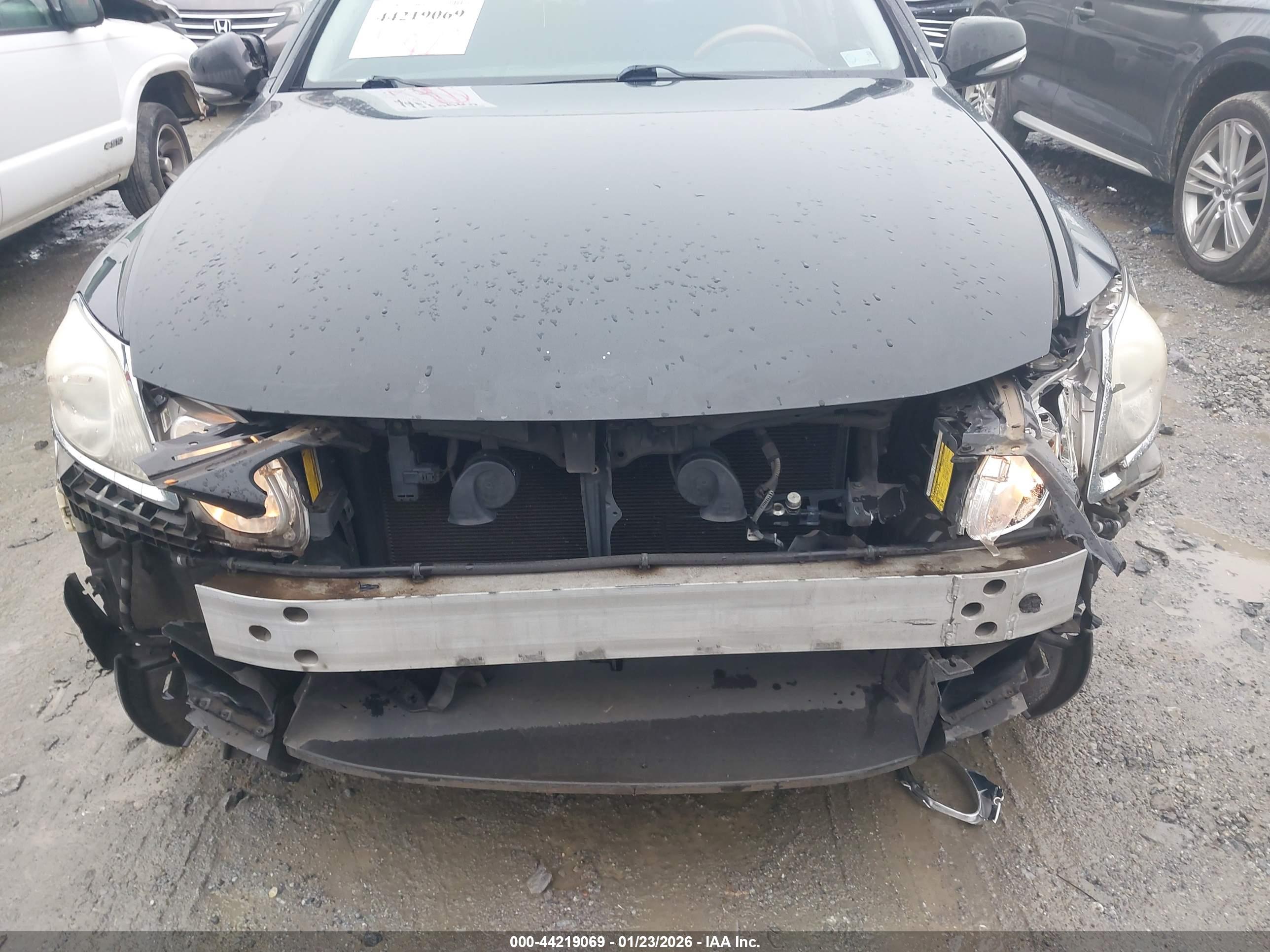 LEXUS GS image 6