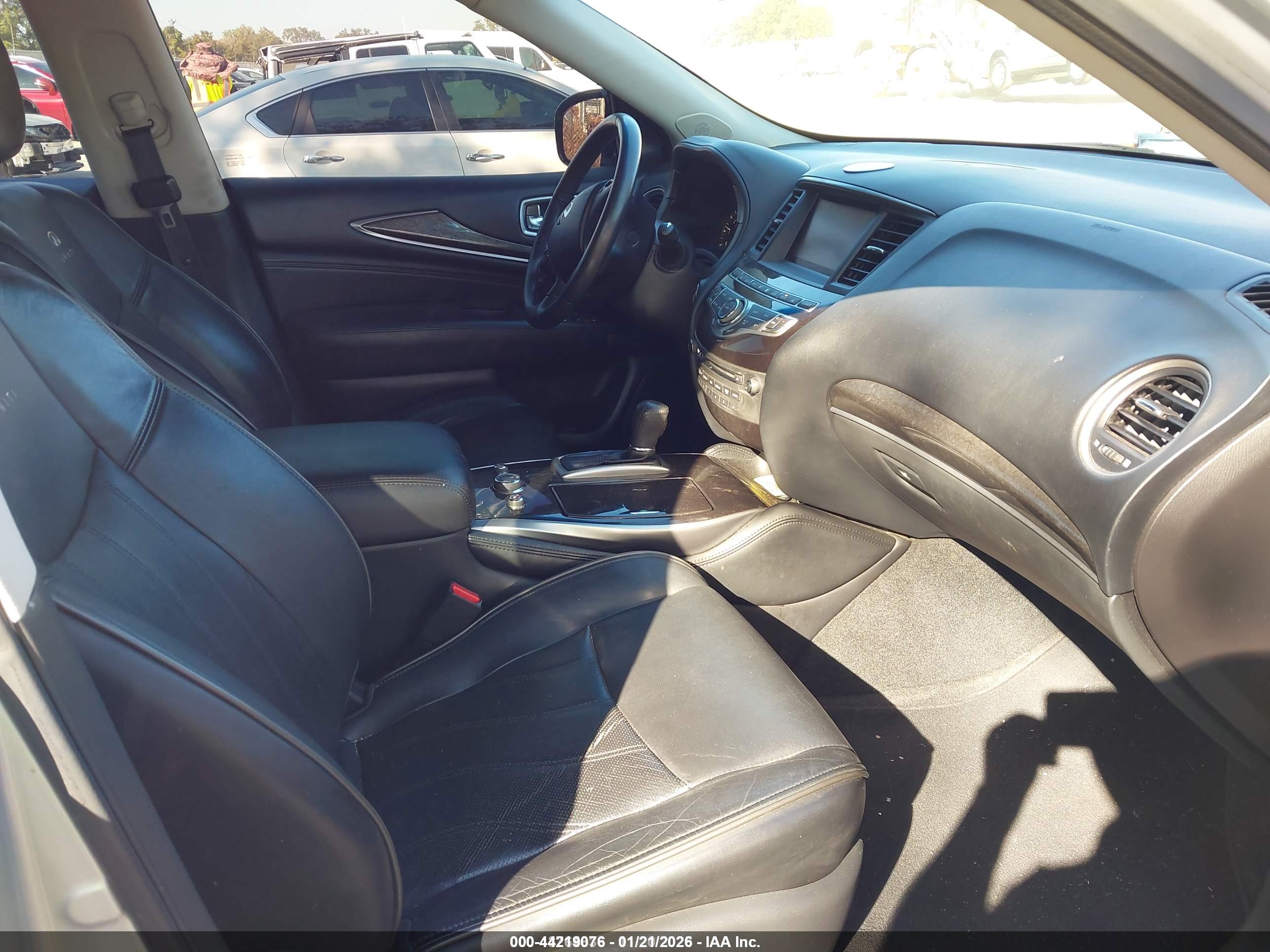 INFINITI QX60 image 5