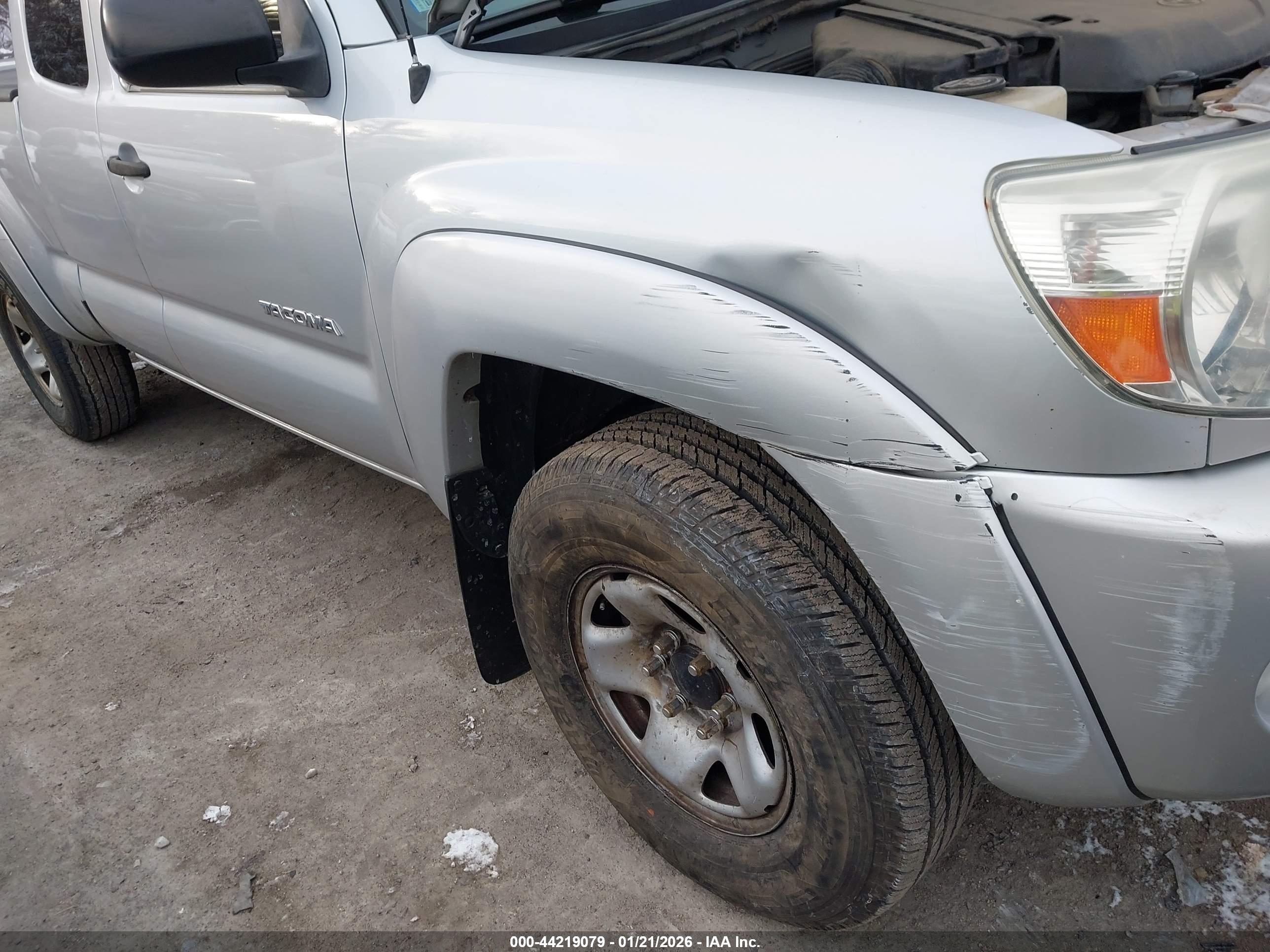 TOYOTA TACOMA image 6