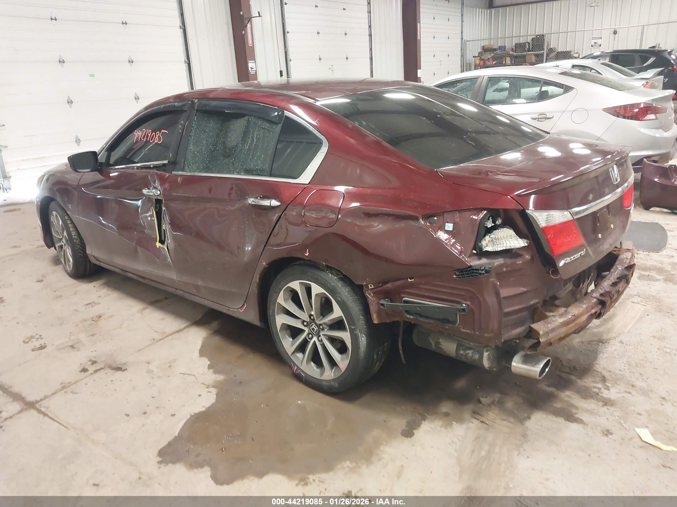 HONDA ACCORD image 3