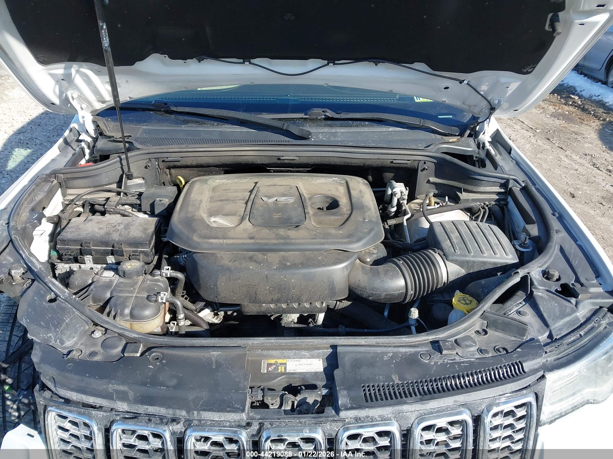 JEEP GRAND image 10