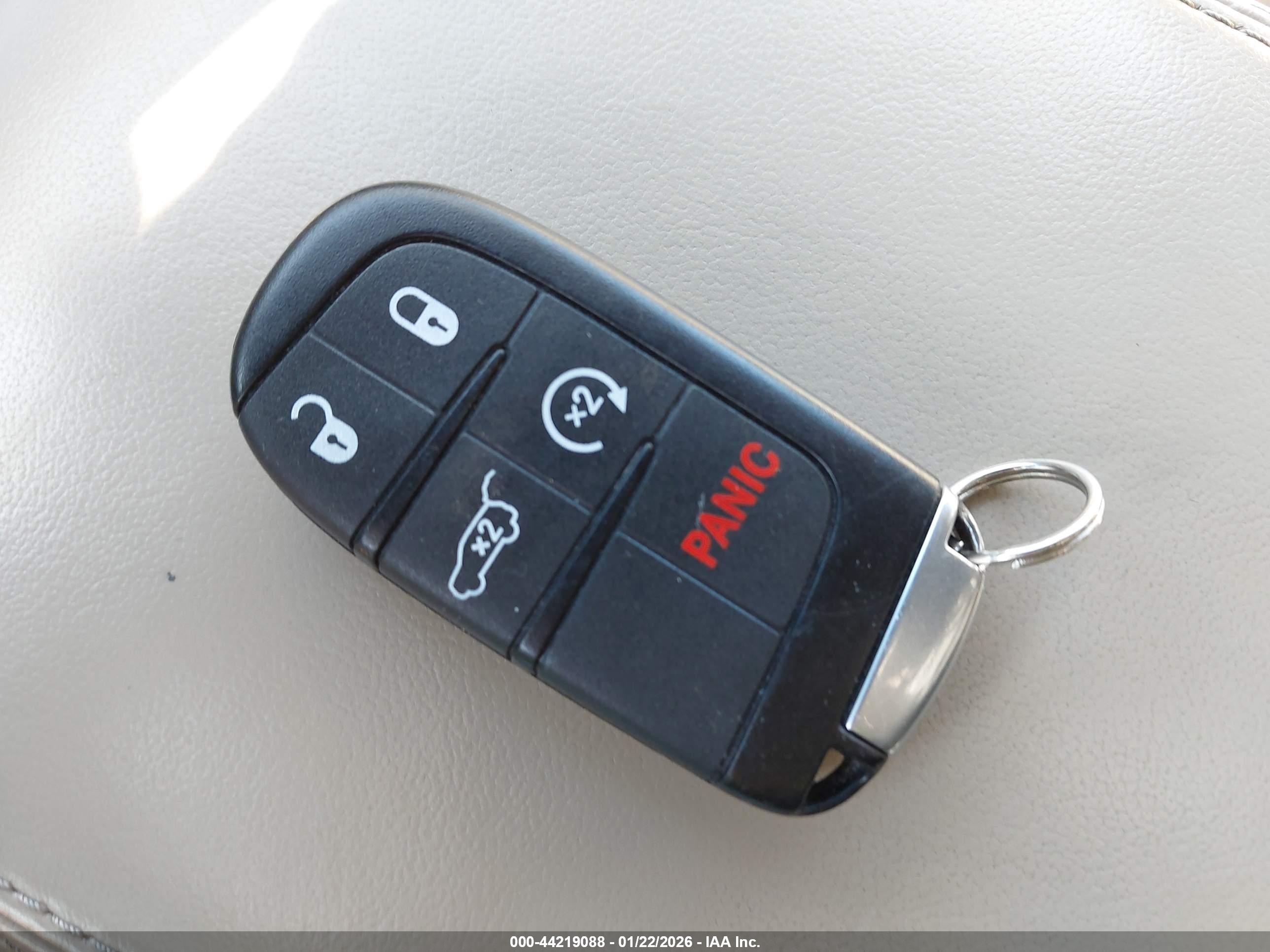JEEP GRAND image 11