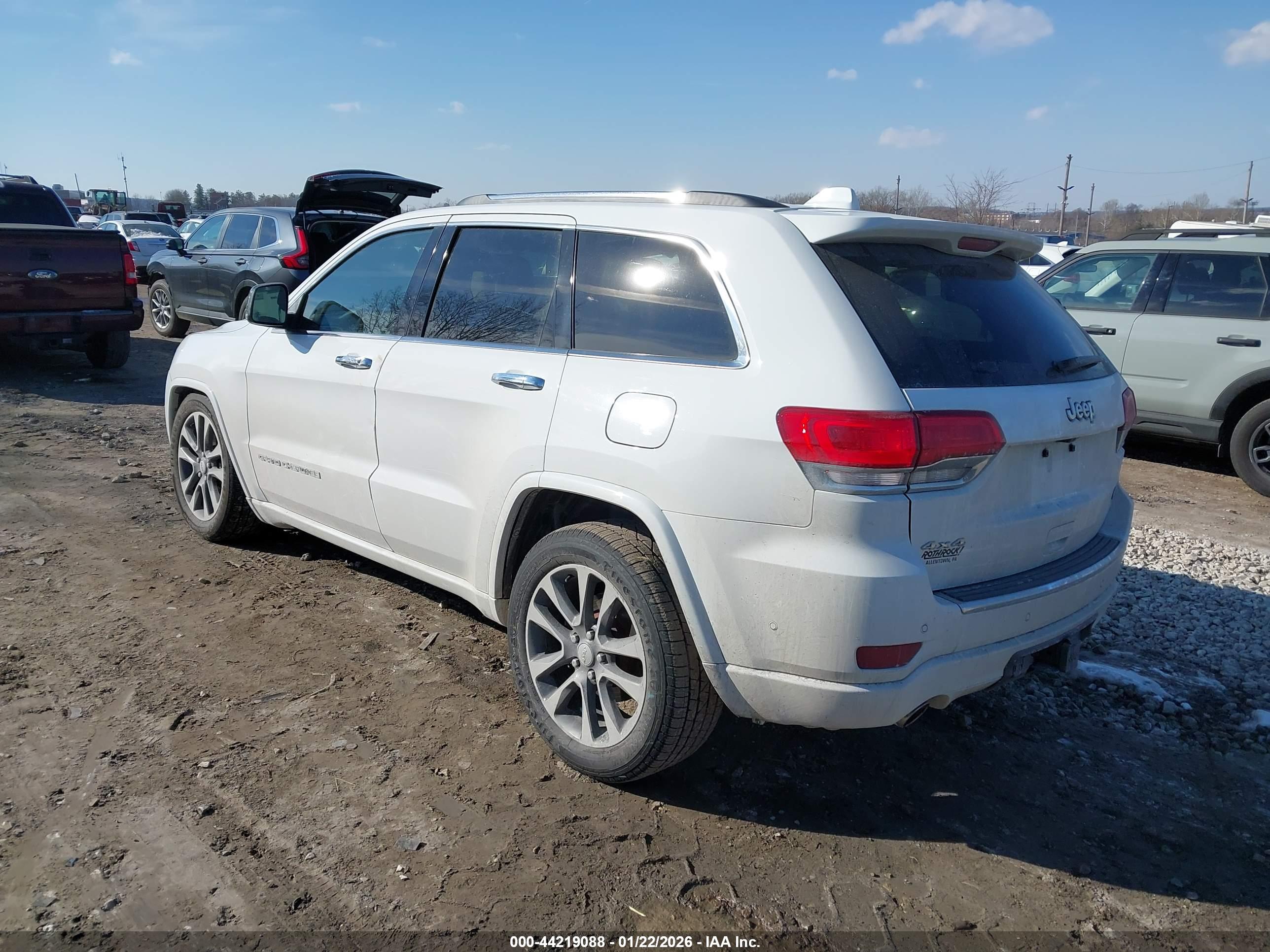 JEEP GRAND image 3