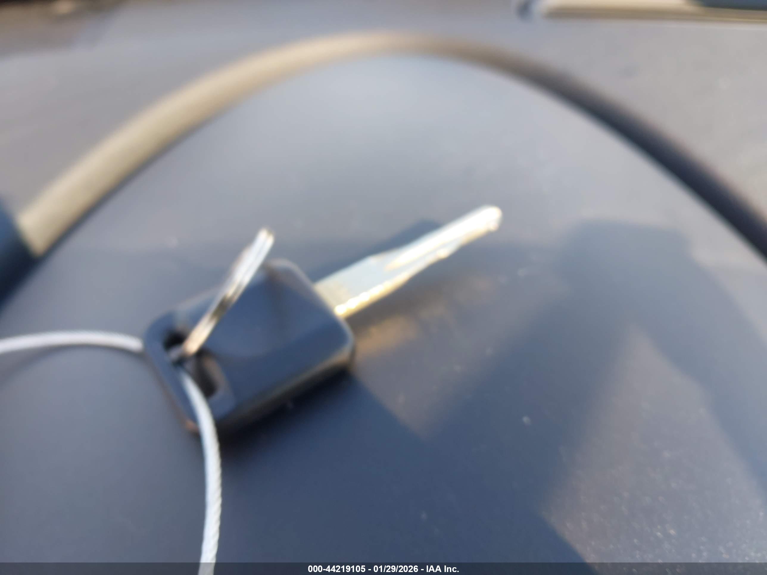 NISSAN ROGUE image 11
