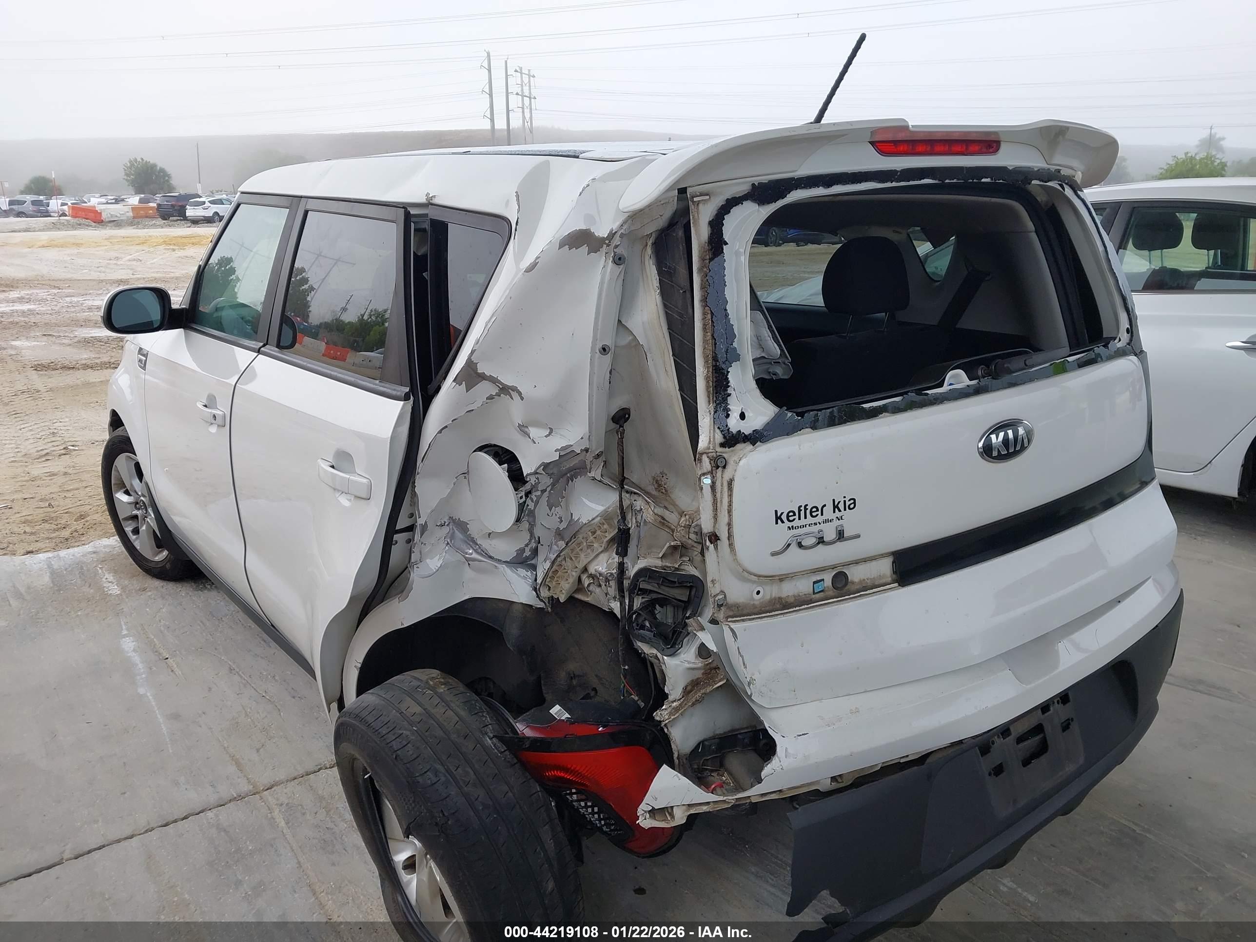 KIA SOUL image 6